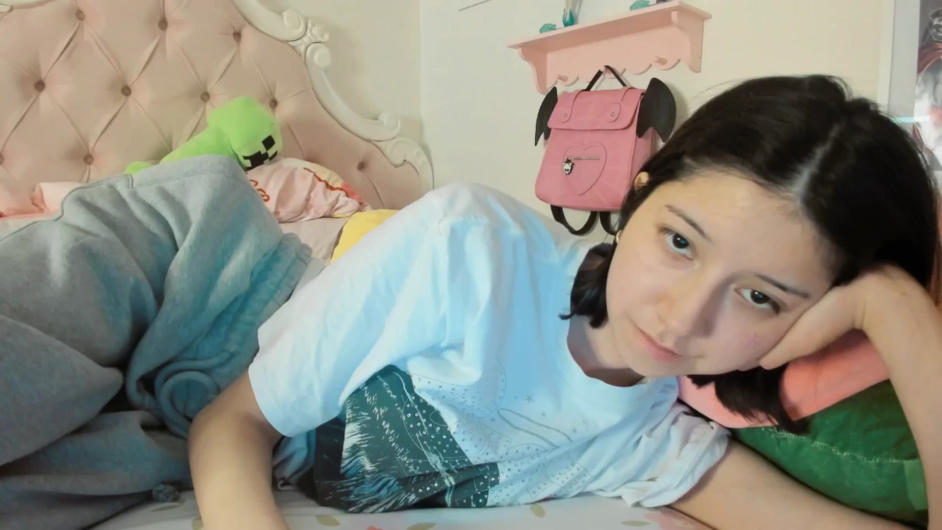 Gallery image thumbnail from Cherrycute666's myfreecams stream on, 02/26/2026, 07:51 image 6 of 20