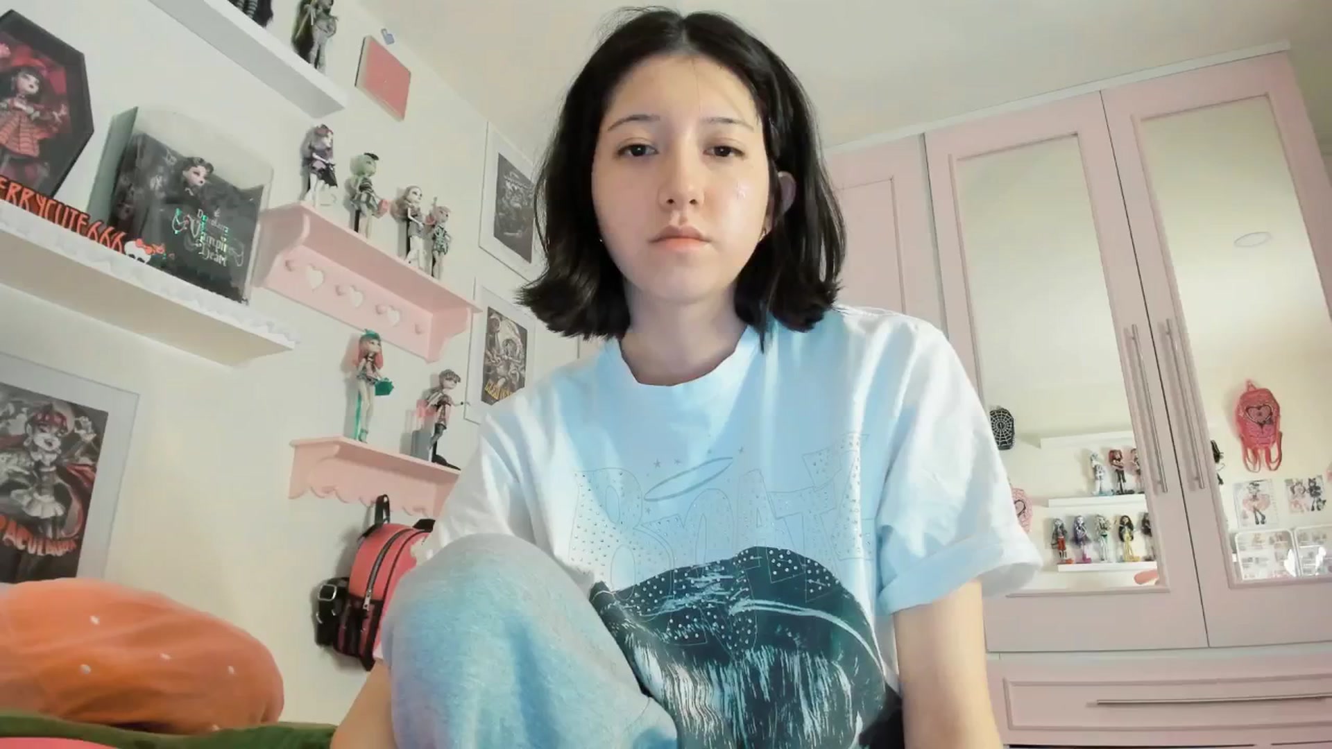 Gallery image thumbnail from Cherrycute666's myfreecams stream on, 02/26/2026, 07:51 image 18 of 20