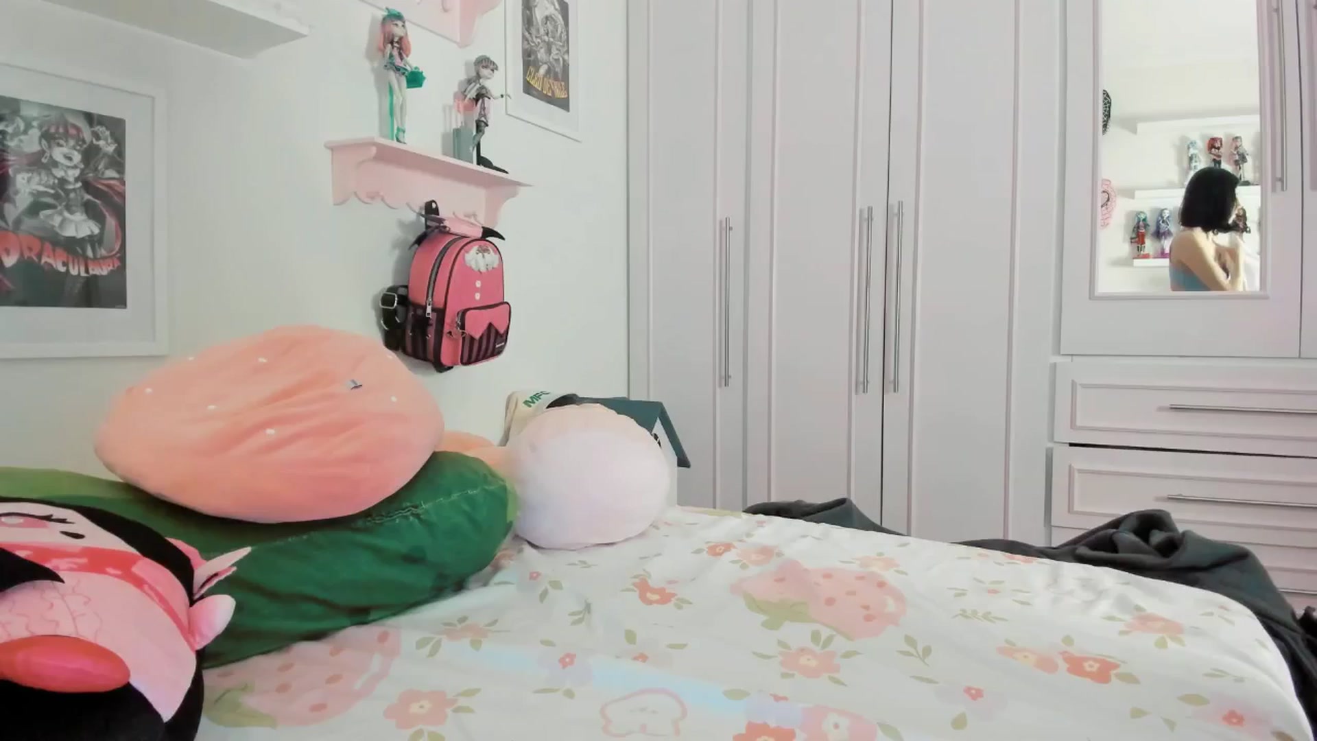 Gallery image thumbnail from Cherrycute666's myfreecams stream on, 02/26/2026, 07:51 image 14 of 20