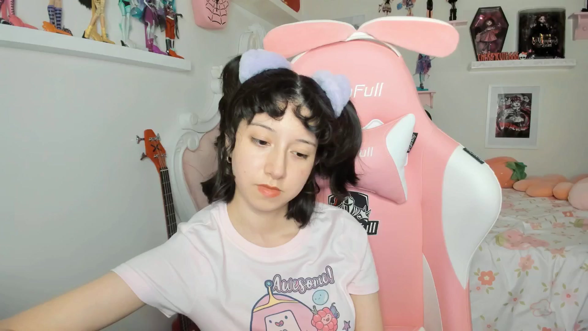 Gallery image thumbnail from Cherrycute666's myfreecams stream on, 02/27/2026, 06:50 image 3 of 20