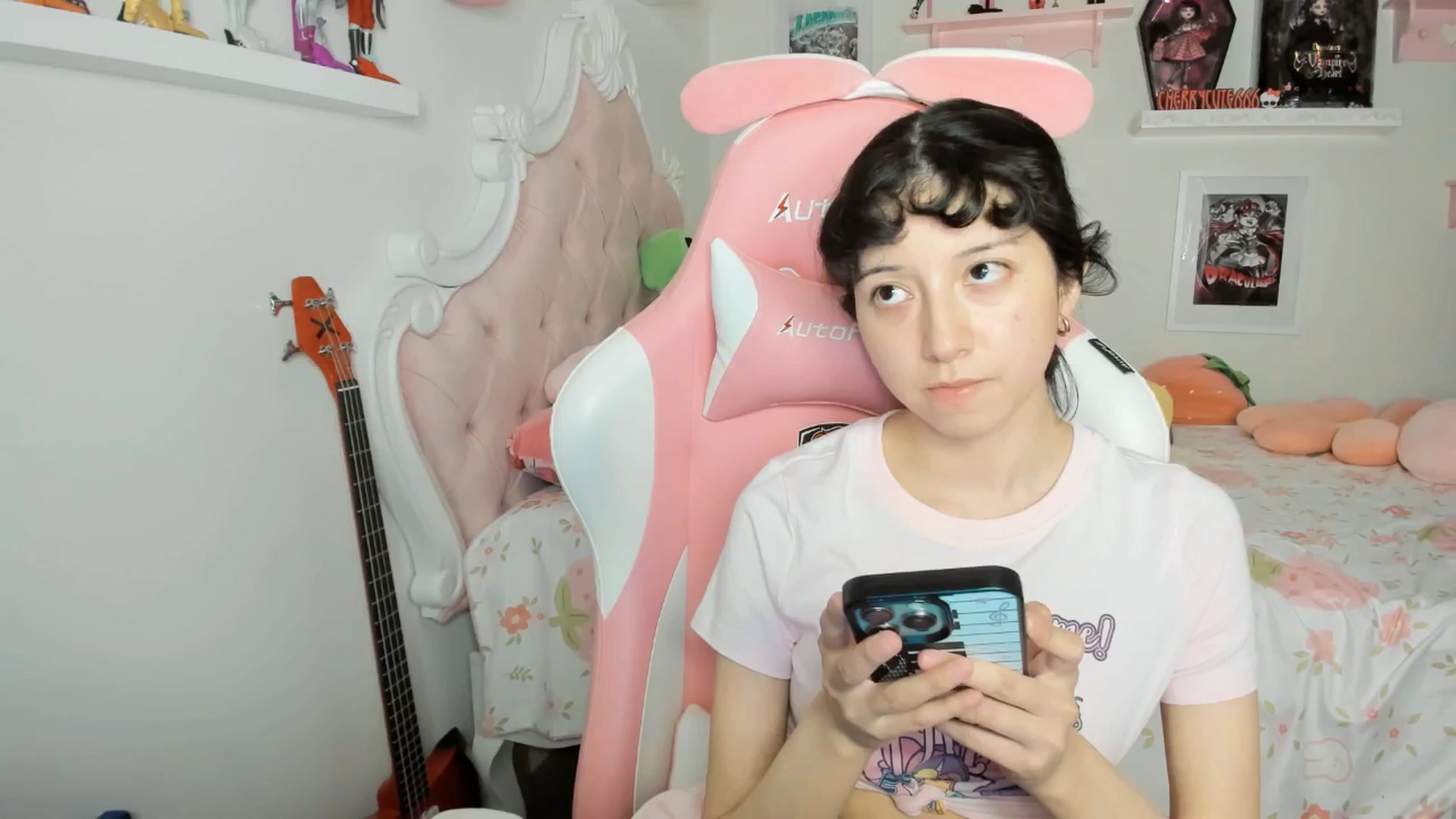 Gallery image thumbnail from Cherrycute666's myfreecams stream on, 02/27/2026, 06:50 image 11 of 20
