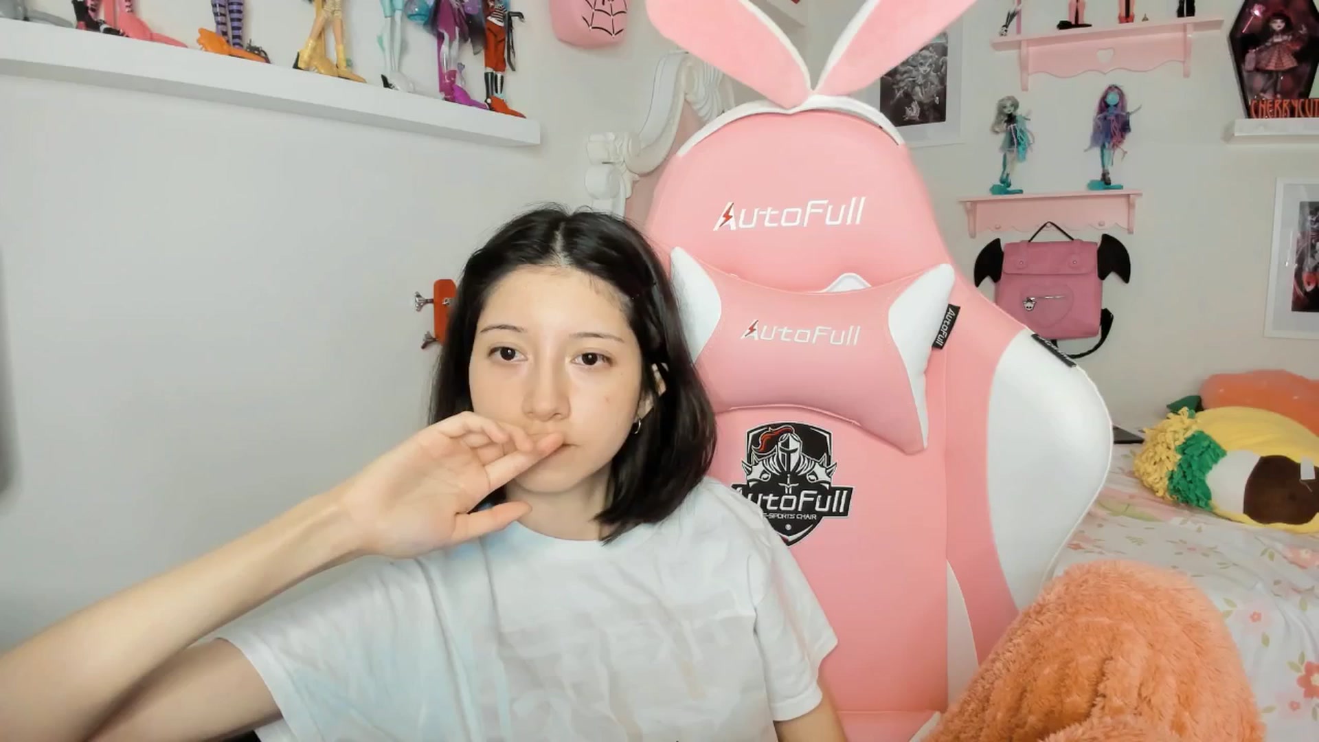 Gallery image thumbnail from Cherrycute666's myfreecams stream on, 02/28/2026, 08:37 image 16 of 20