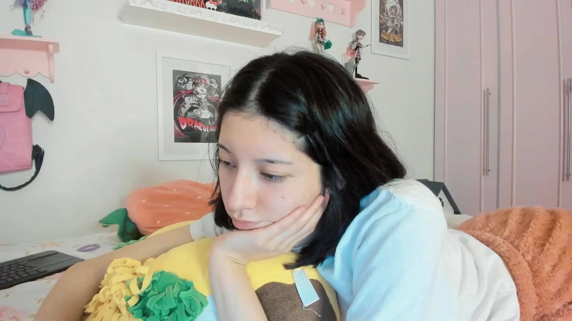 Gallery image thumbnail from Cherrycute666's myfreecams stream on, 02/28/2026, 08:37 image 2 of 20