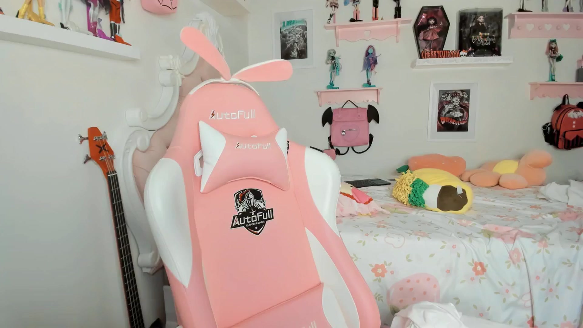 Gallery image thumbnail from Cherrycute666's myfreecams stream on, 02/28/2026, 08:37 image 20 of 20
