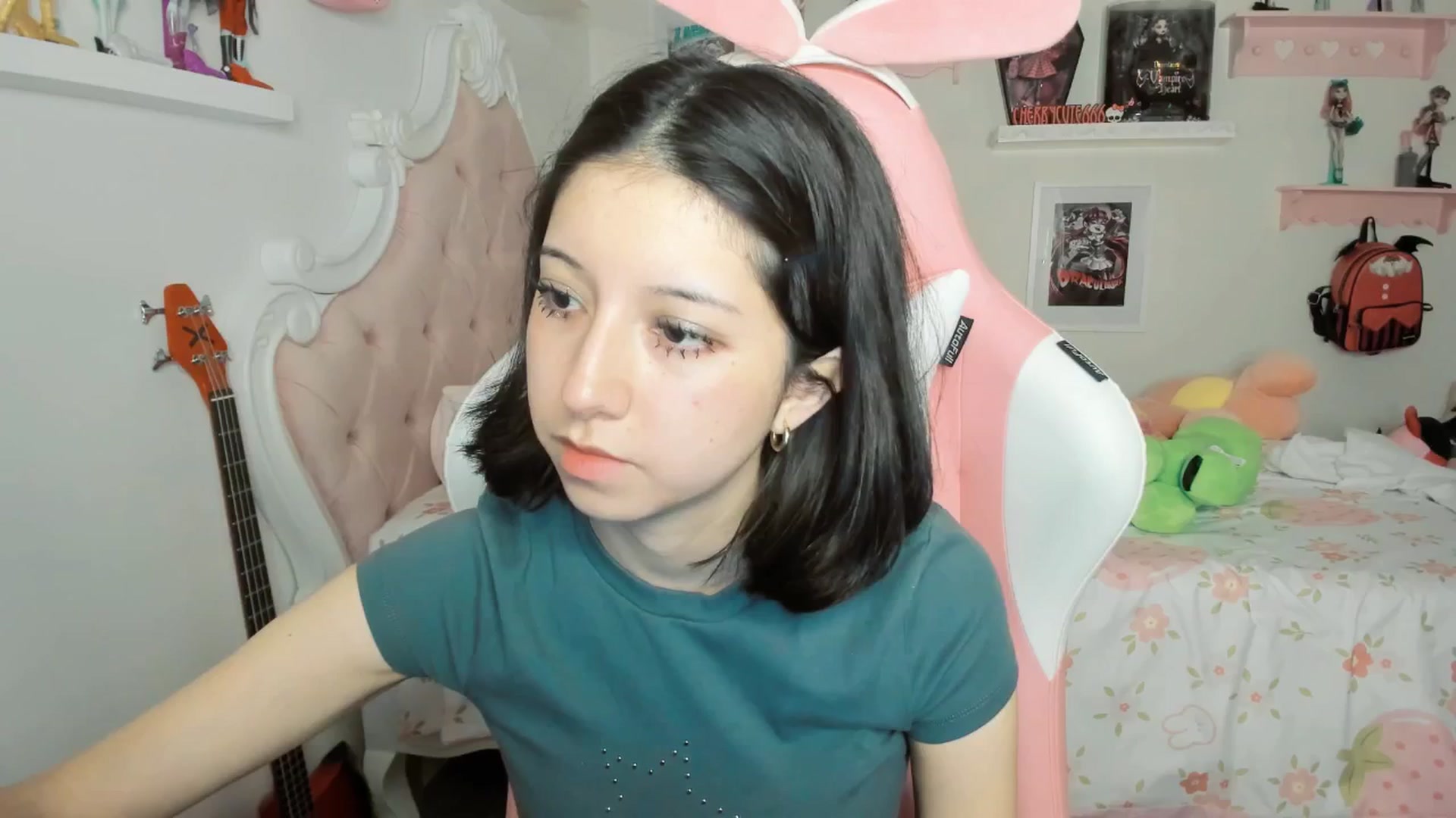 Gallery image thumbnail from Cherrycute666's myfreecams stream on, 03/01/2026, 03:21 image 20 of 20