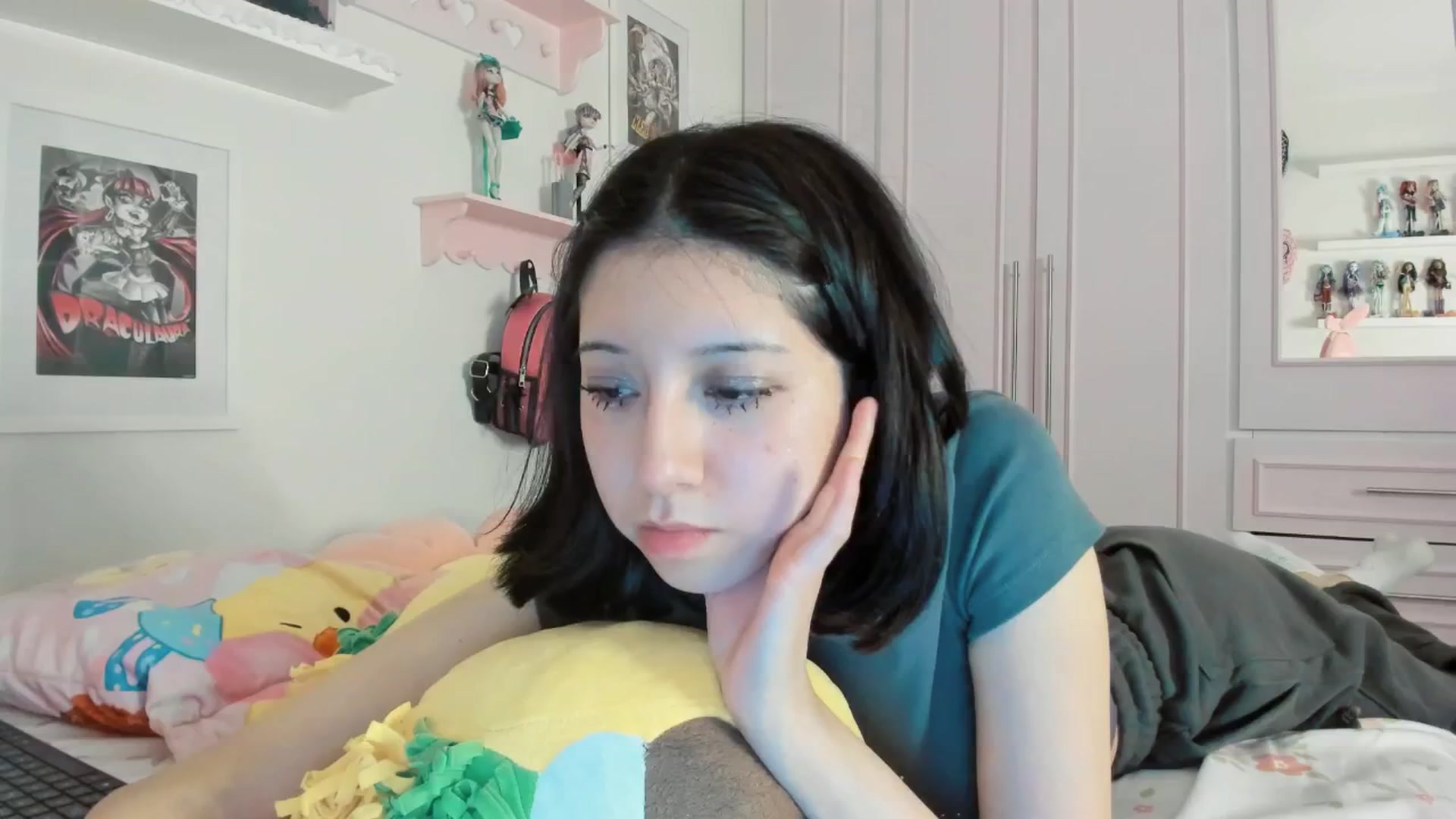 Gallery image thumbnail from Cherrycute666's myfreecams stream on, 03/01/2026, 06:08 image 11 of 20