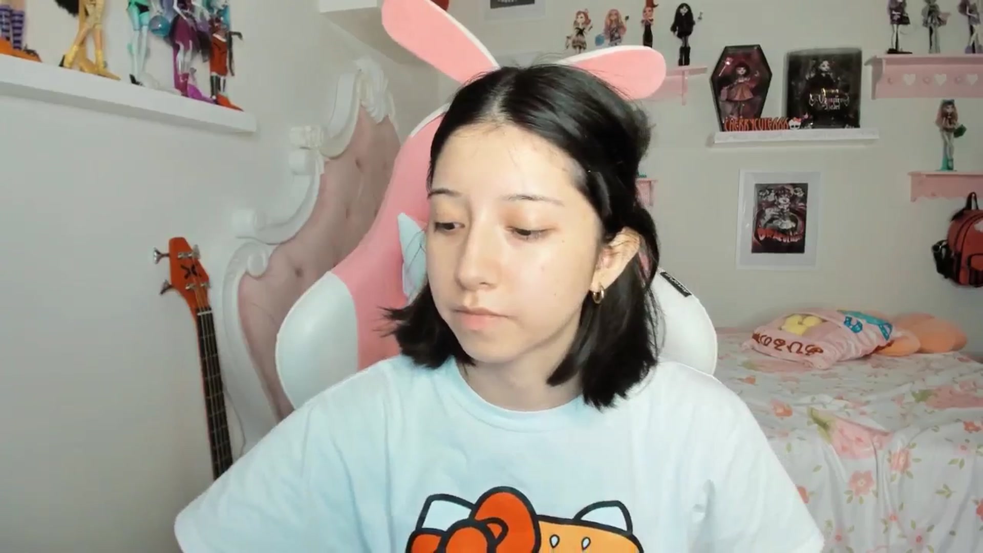 Gallery image thumbnail from Cherrycute666's myfreecams stream on, 03/02/2026, 03:13 image 12 of 20