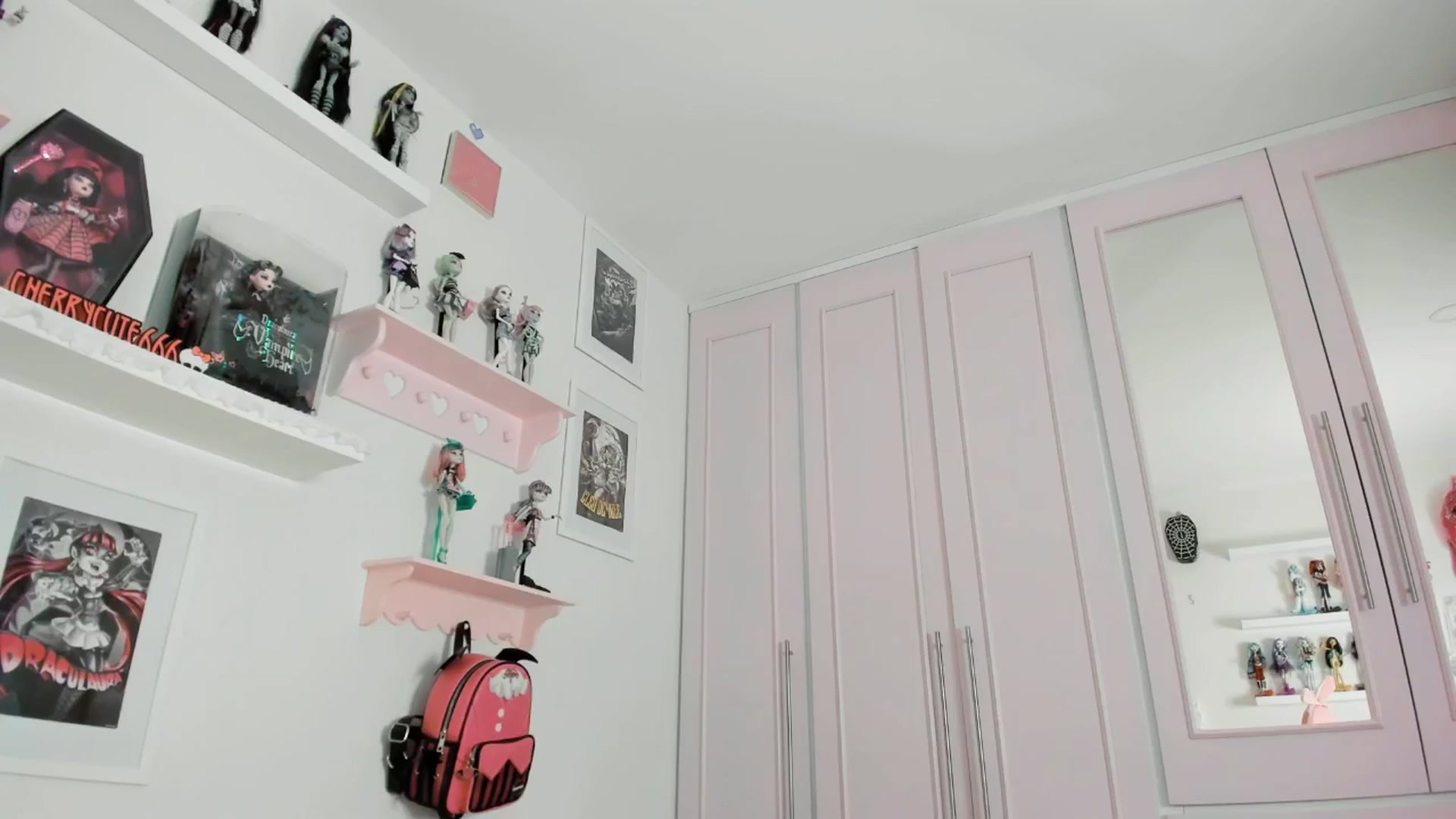 Gallery image thumbnail from Cherrycute666's myfreecams stream on, 03/02/2026, 03:13 image 10 of 20