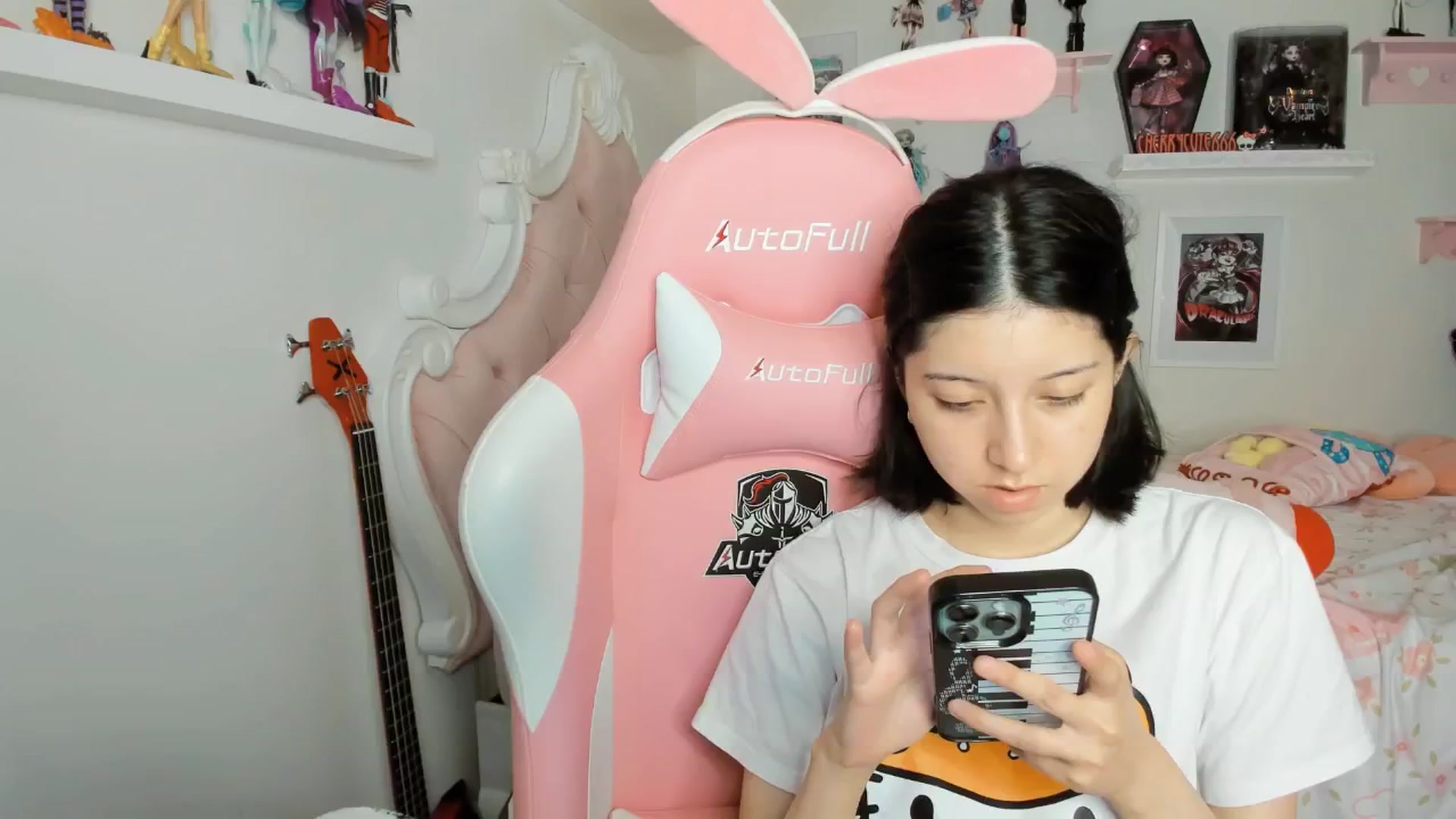Gallery image thumbnail from Cherrycute666's myfreecams stream on, 03/02/2026, 07:28 image 1 of 20