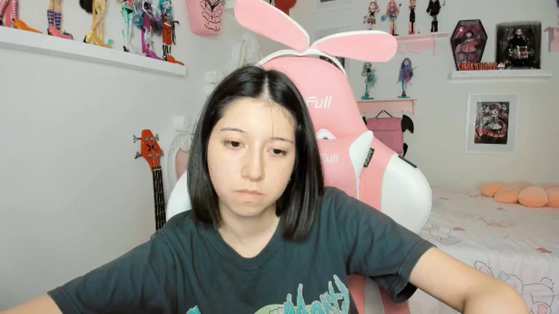 Gallery image thumbnail from Cherrycute666's myfreecams stream on, 03/03/2026, 05:27 image 20 of 20