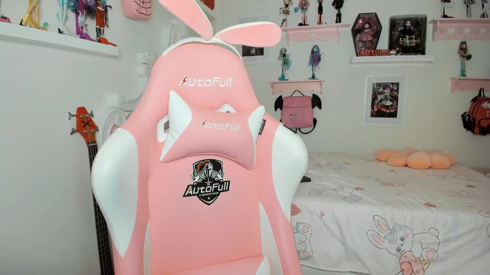 Gallery image thumbnail from Cherrycute666's myfreecams stream on, 03/03/2026, 05:27 image 2 of 20
