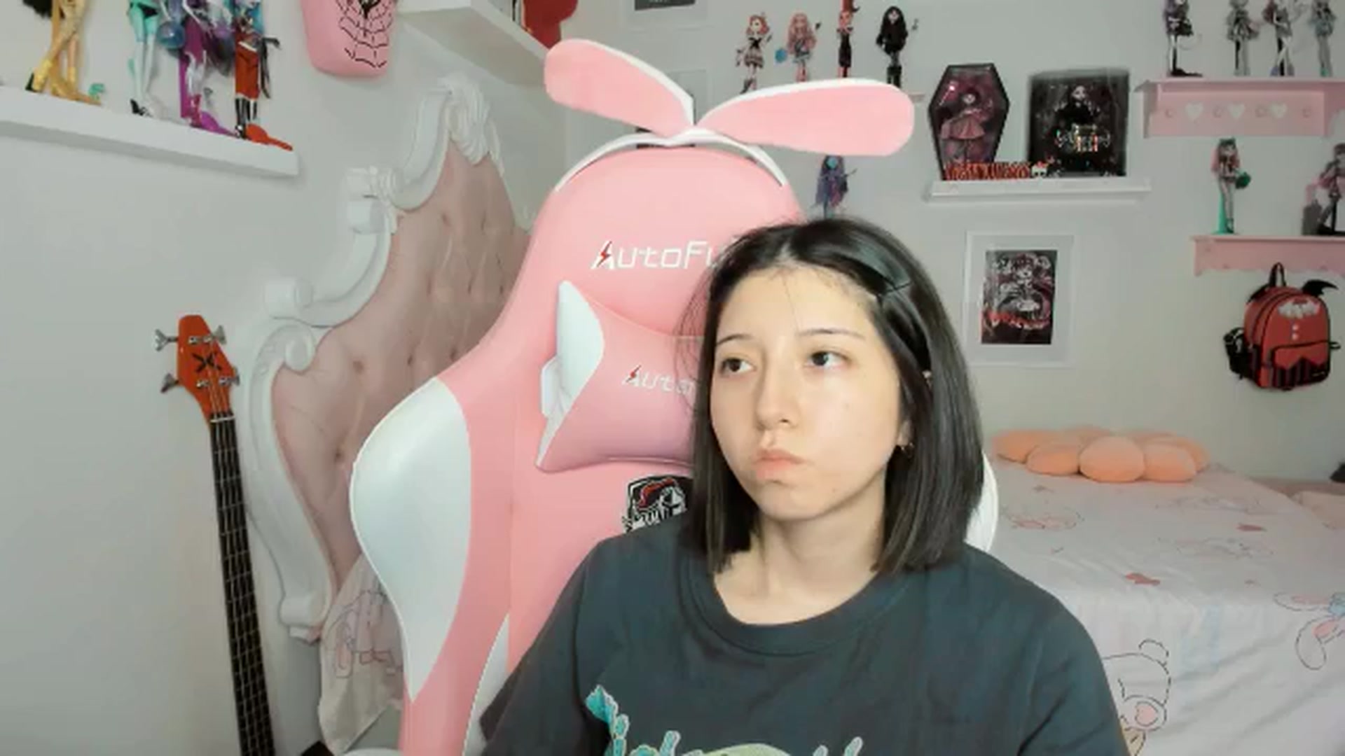 Gallery image thumbnail from Cherrycute666's myfreecams stream on, 03/03/2026, 05:27 image 12 of 20