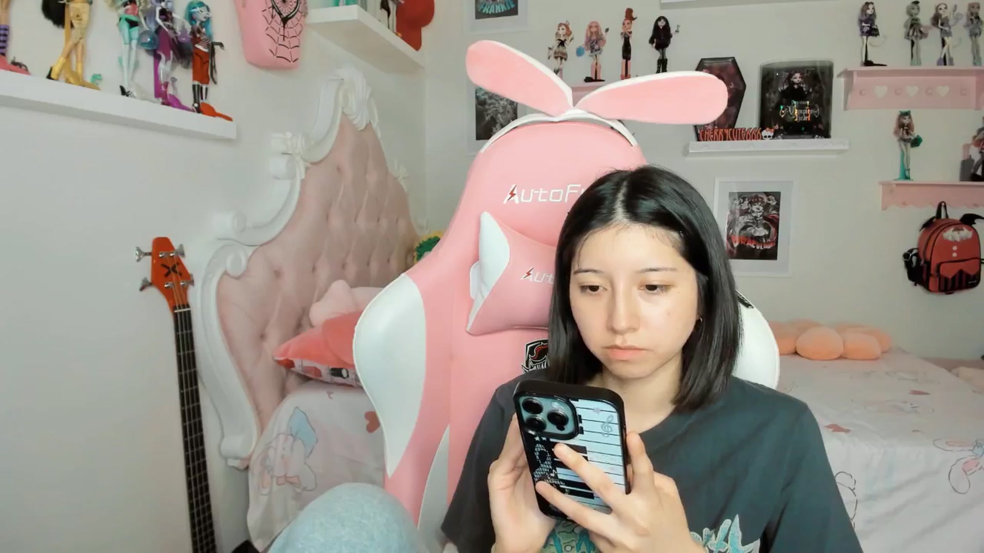 Gallery image thumbnail from Cherrycute666's myfreecams stream on, 03/03/2026, 07:30 image 20 of 20