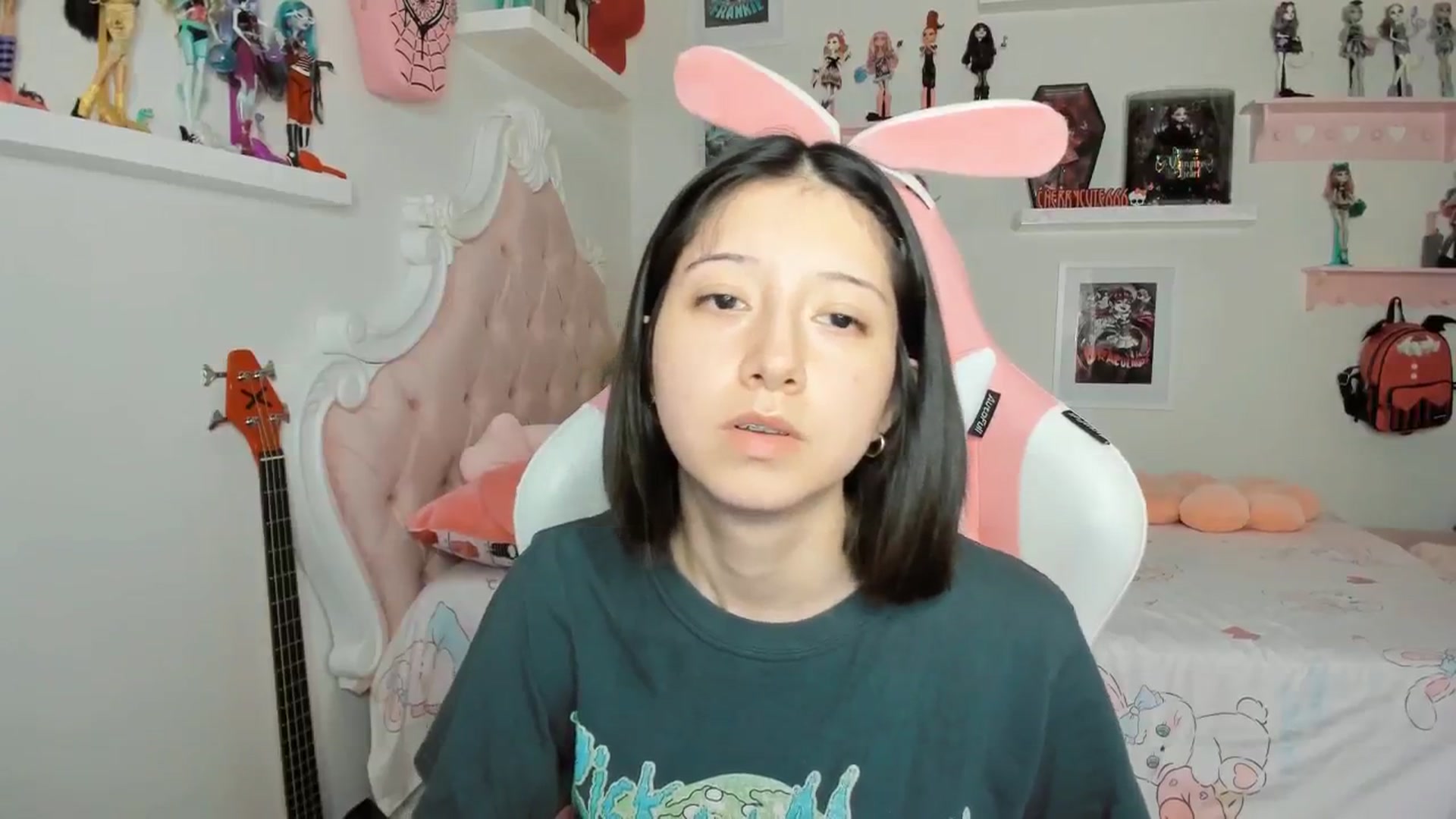 Gallery image thumbnail from Cherrycute666's myfreecams stream on, 03/03/2026, 07:30 image 14 of 20