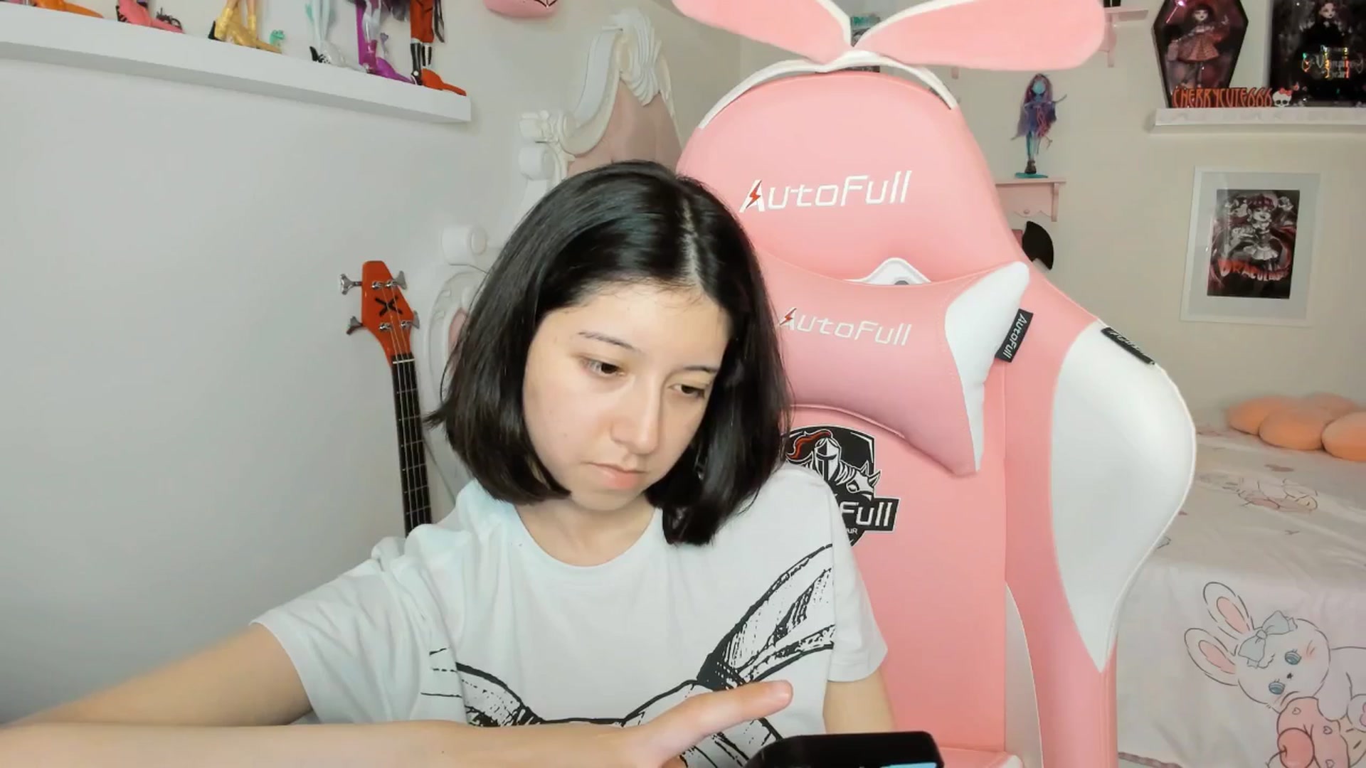 Gallery image thumbnail from Cherrycute666's myfreecams stream on, 03/04/2026, 04:08 image 20 of 20