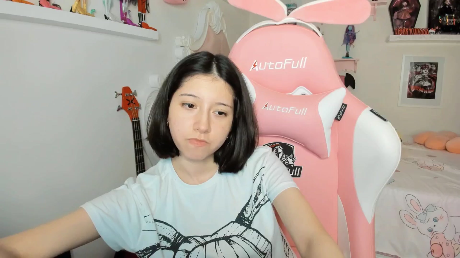 Gallery image thumbnail from Cherrycute666's myfreecams stream on, 03/04/2026, 04:08 image 16 of 20