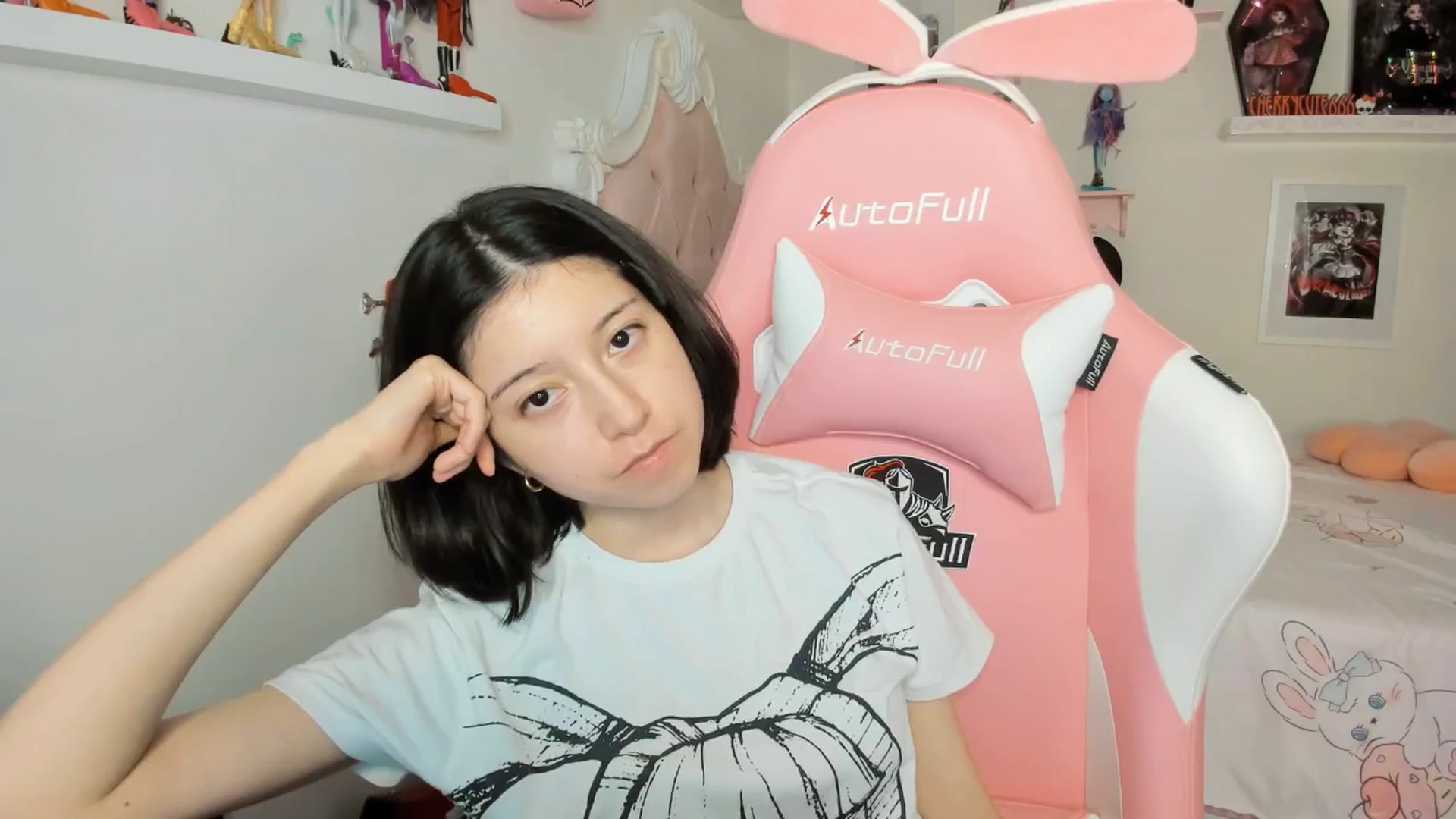 Gallery image thumbnail from Cherrycute666's myfreecams stream on, 03/04/2026, 04:08 image 9 of 20