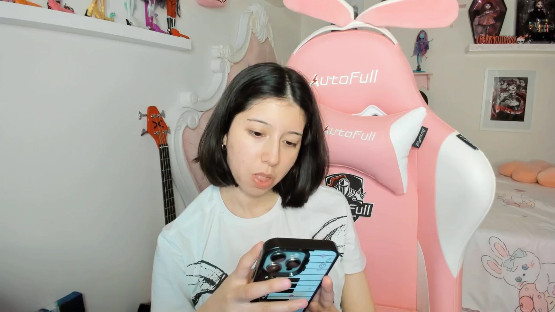 Gallery image thumbnail from Cherrycute666's myfreecams stream on, 03/04/2026, 04:08 image 12 of 20