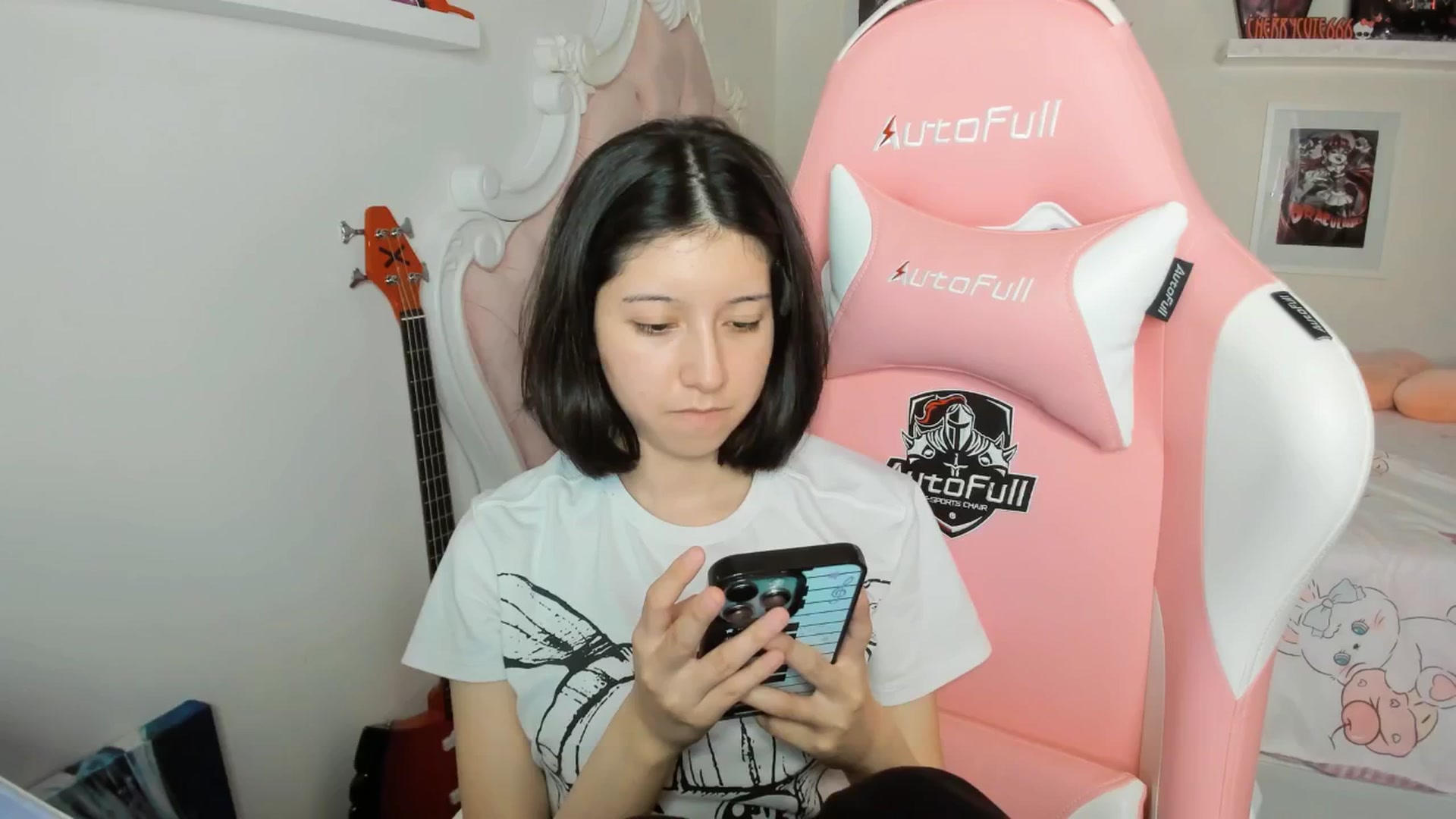 Gallery image thumbnail from Cherrycute666's myfreecams stream on, 03/04/2026, 04:36 image 14 of 20