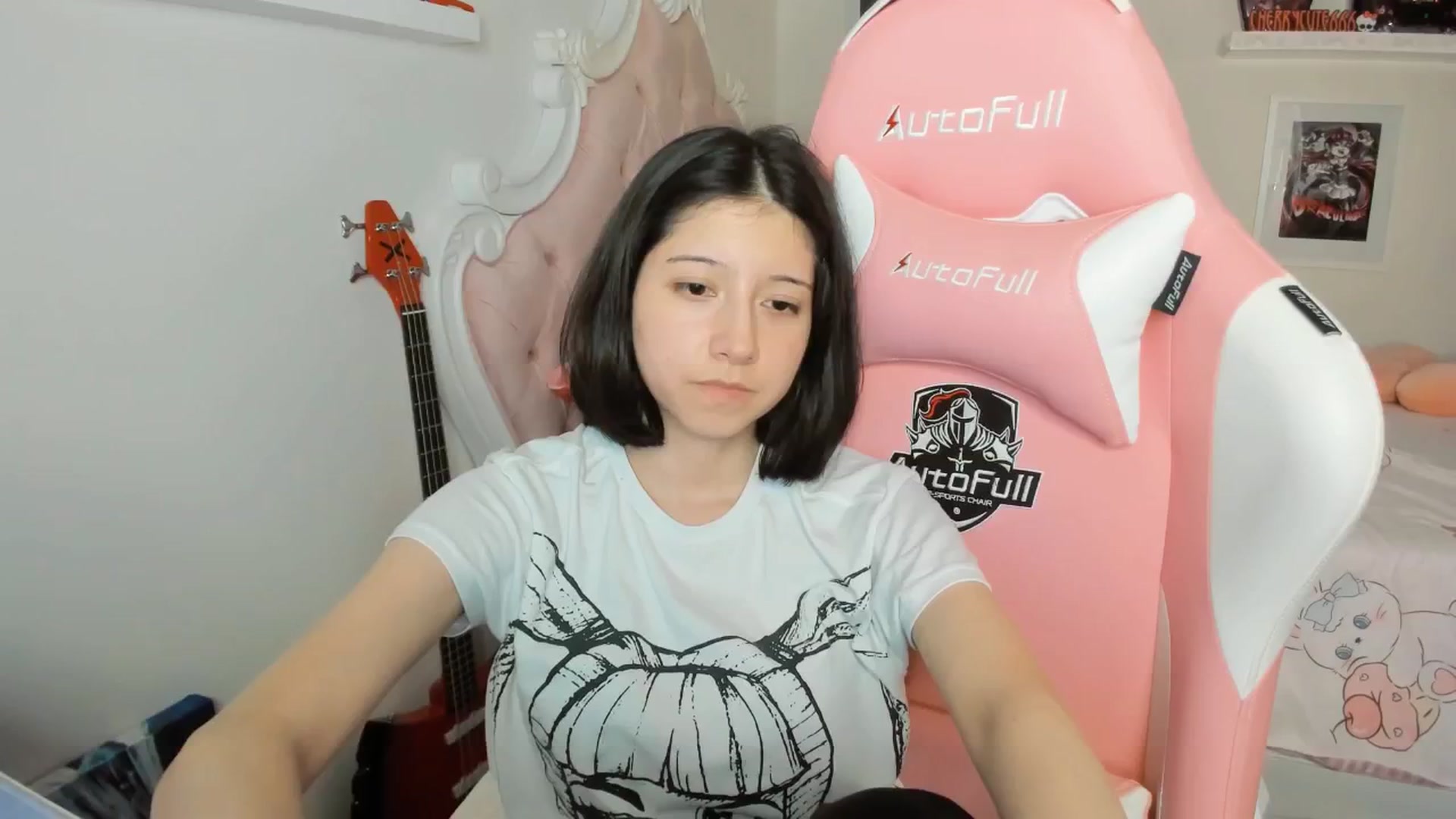 Gallery image thumbnail from Cherrycute666's myfreecams stream on, 03/04/2026, 04:36 image 16 of 20