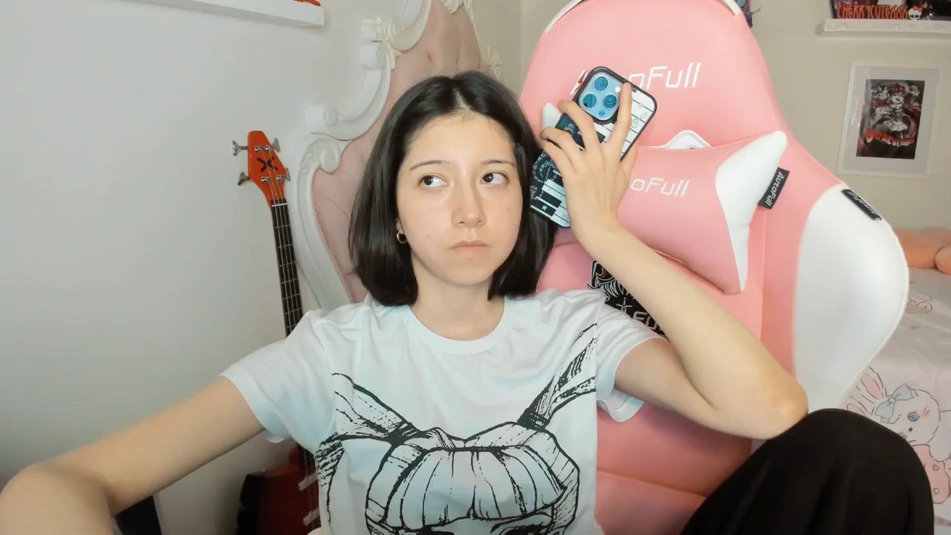 Gallery image thumbnail from Cherrycute666's myfreecams stream on, 03/04/2026, 04:36 image 12 of 20