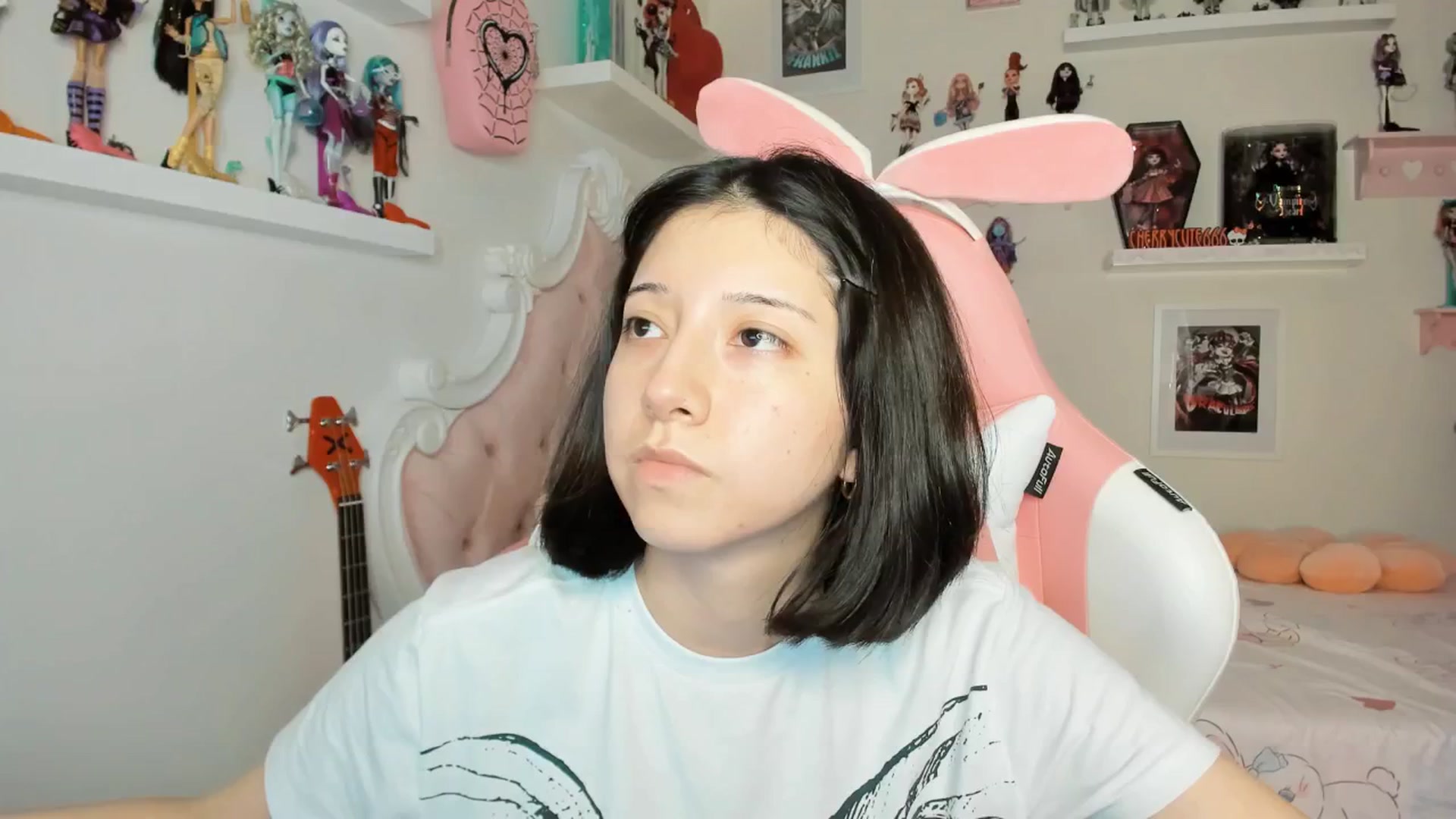 Gallery image thumbnail from Cherrycute666's myfreecams stream on, 03/04/2026, 04:36 image 5 of 20