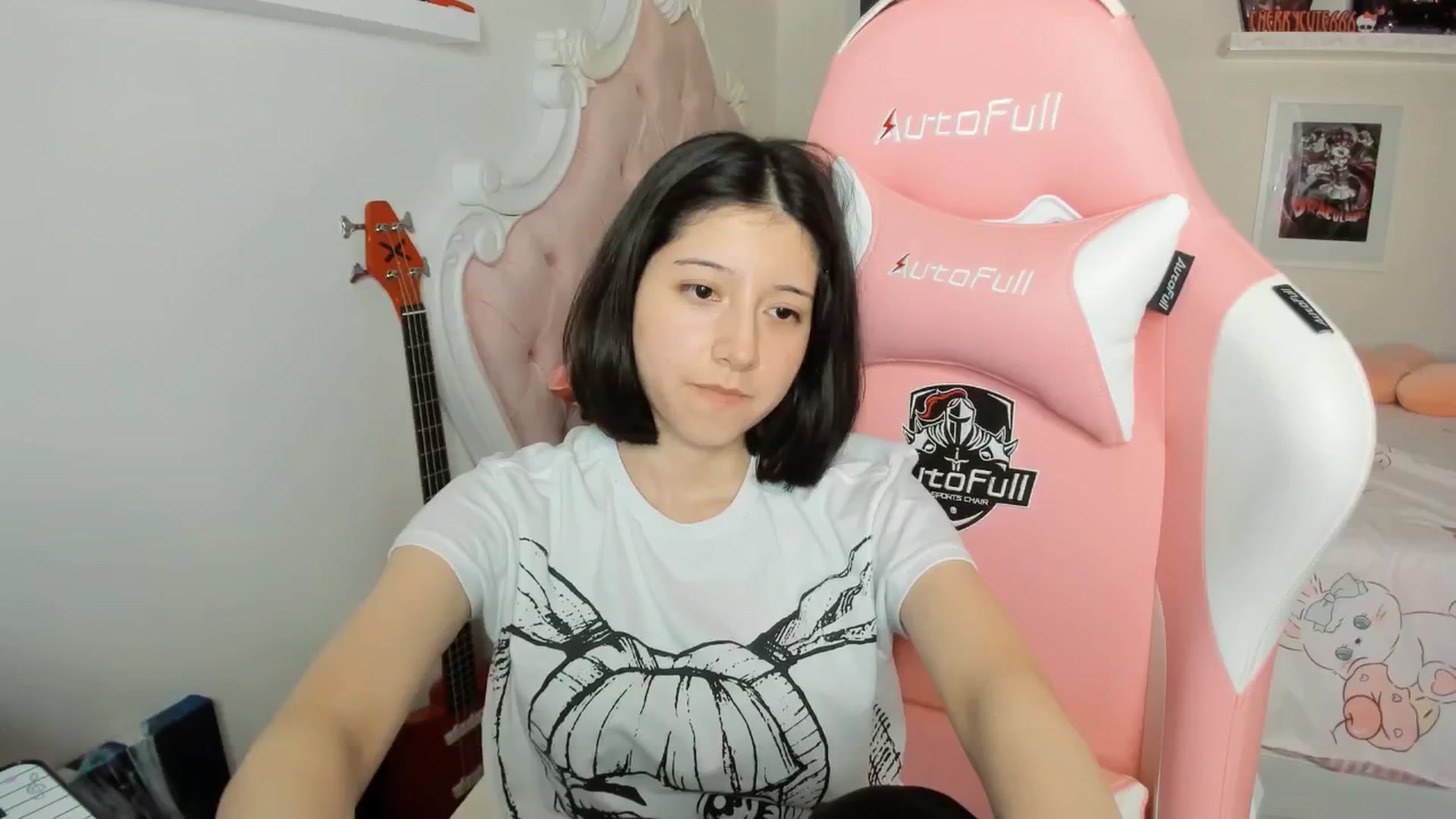 Gallery image thumbnail from Cherrycute666's myfreecams stream on, 03/04/2026, 04:36 image 18 of 20