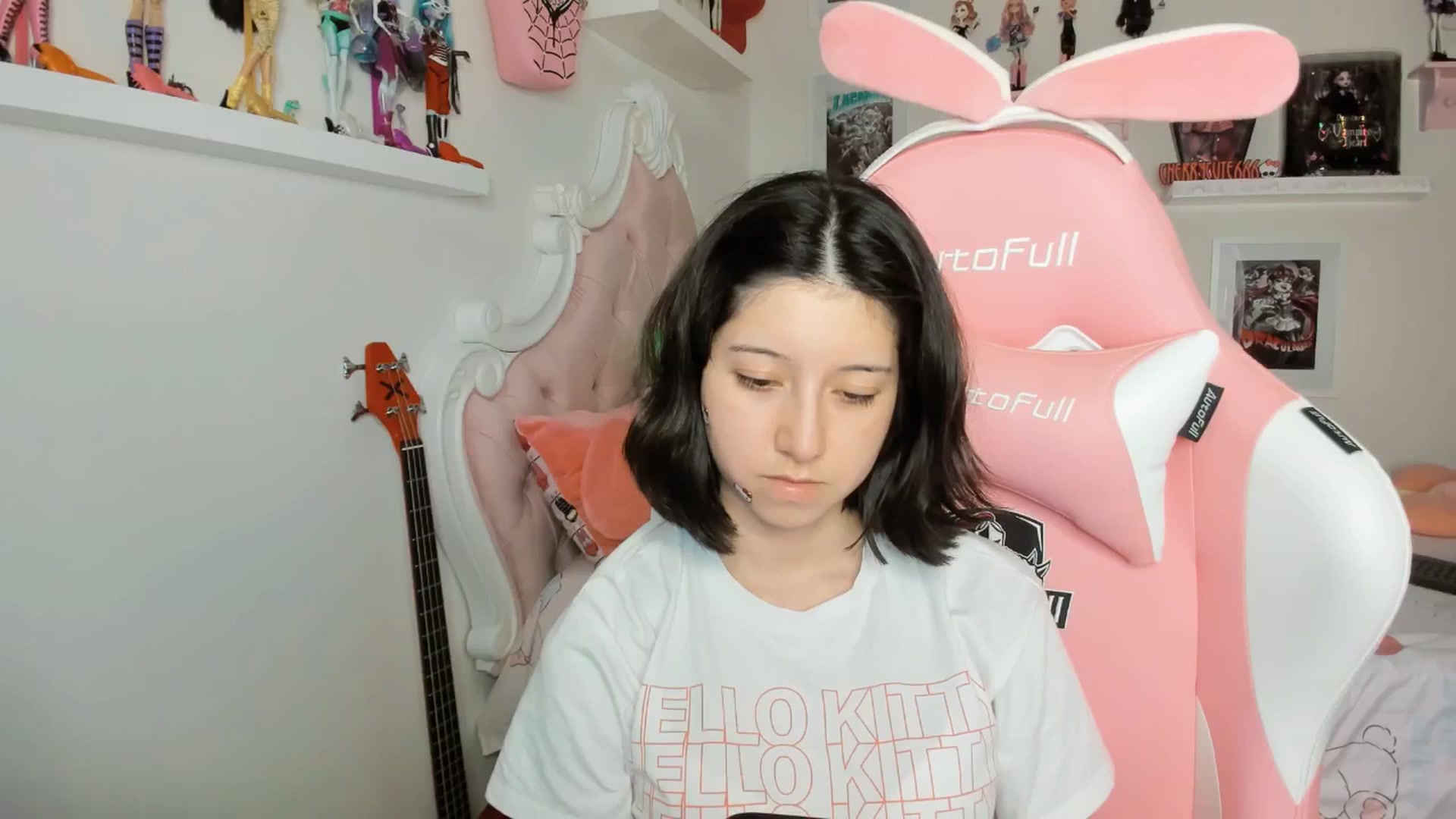 Gallery image thumbnail from Cherrycute666's myfreecams stream on, 03/05/2026, 06:56 image 5 of 20