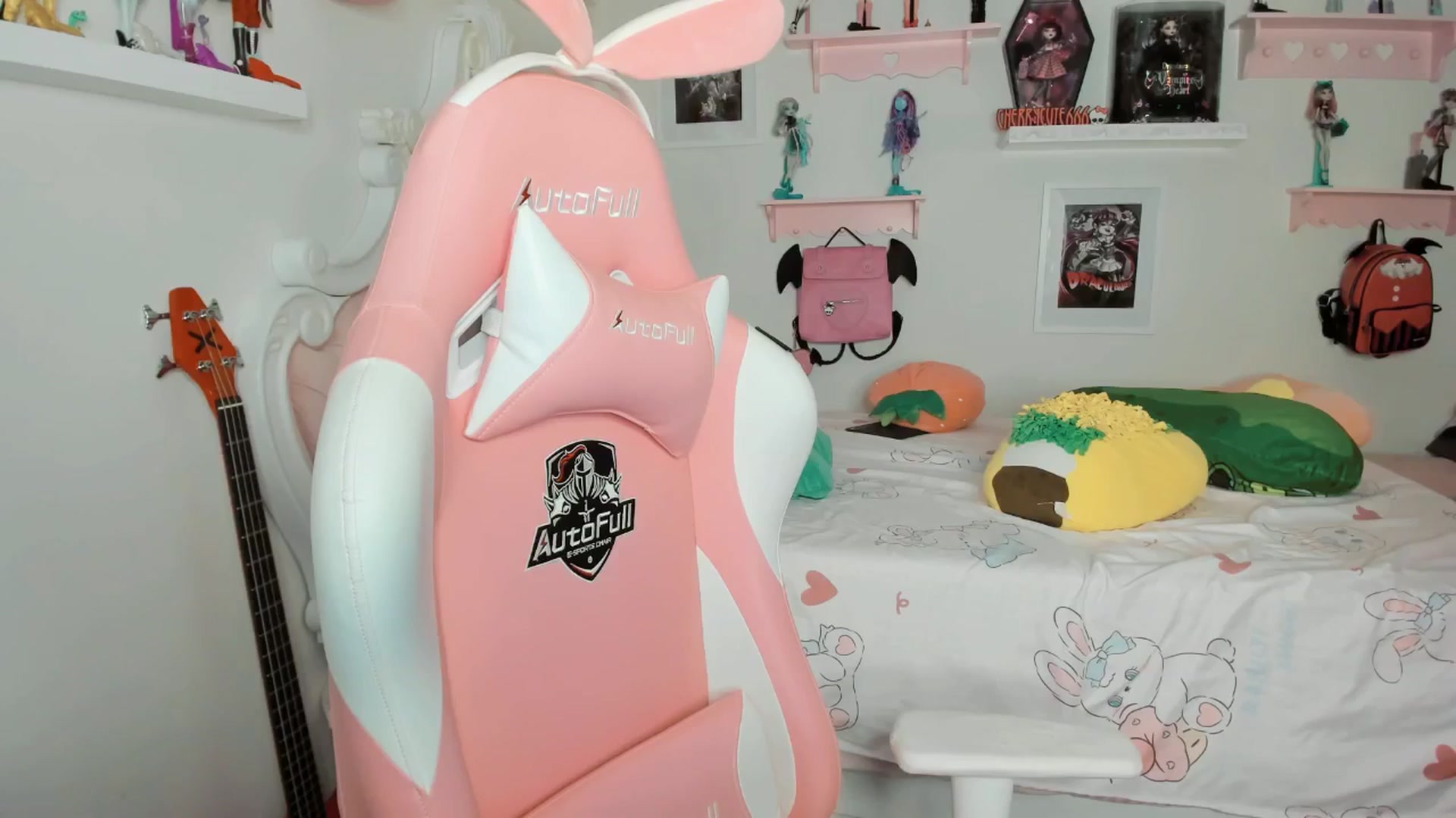 Gallery image thumbnail from Cherrycute666's myfreecams stream on, 03/07/2026, 03:44 image 6 of 20