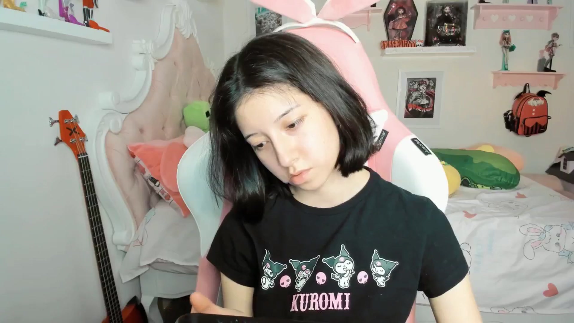 Gallery image thumbnail from Cherrycute666's myfreecams stream on, 03/07/2026, 03:44 image 10 of 20