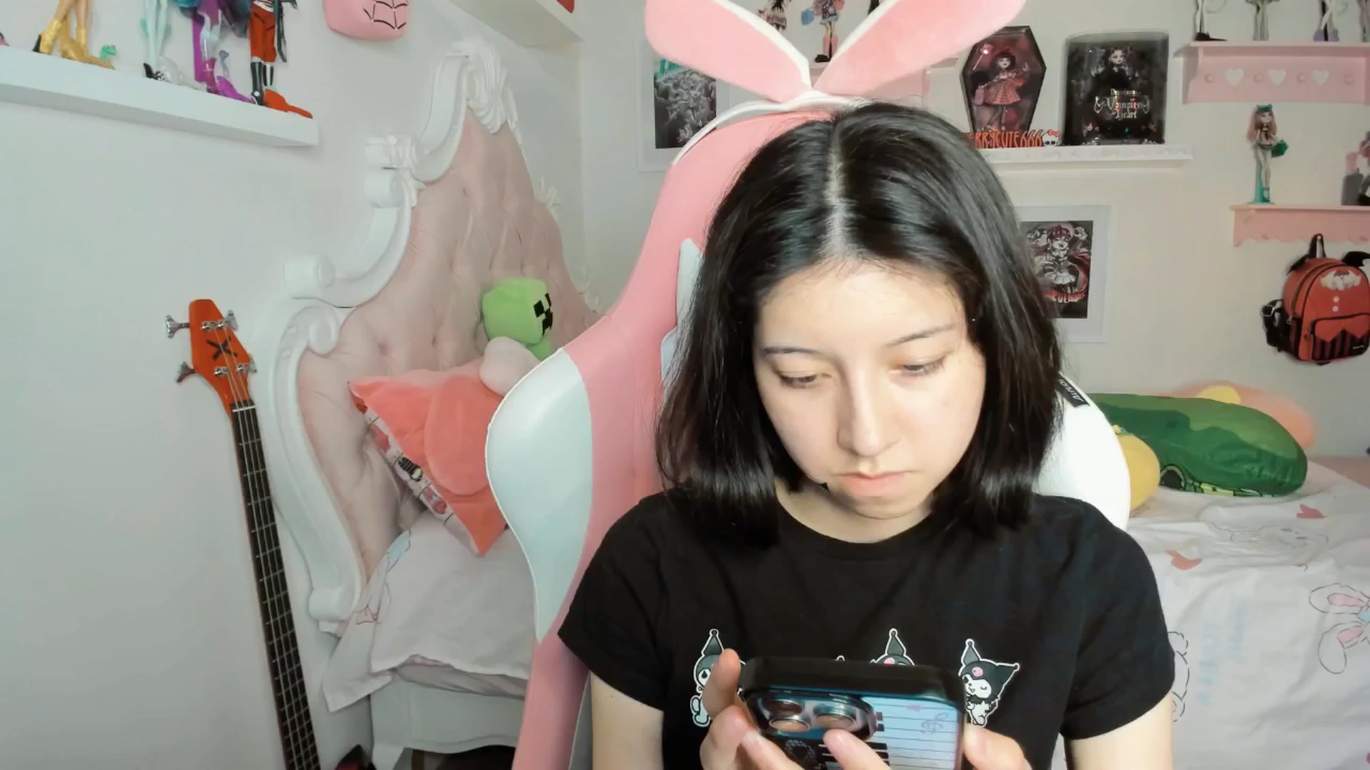 Gallery image thumbnail from Cherrycute666's myfreecams stream on, 03/07/2026, 04:37 image 7 of 20