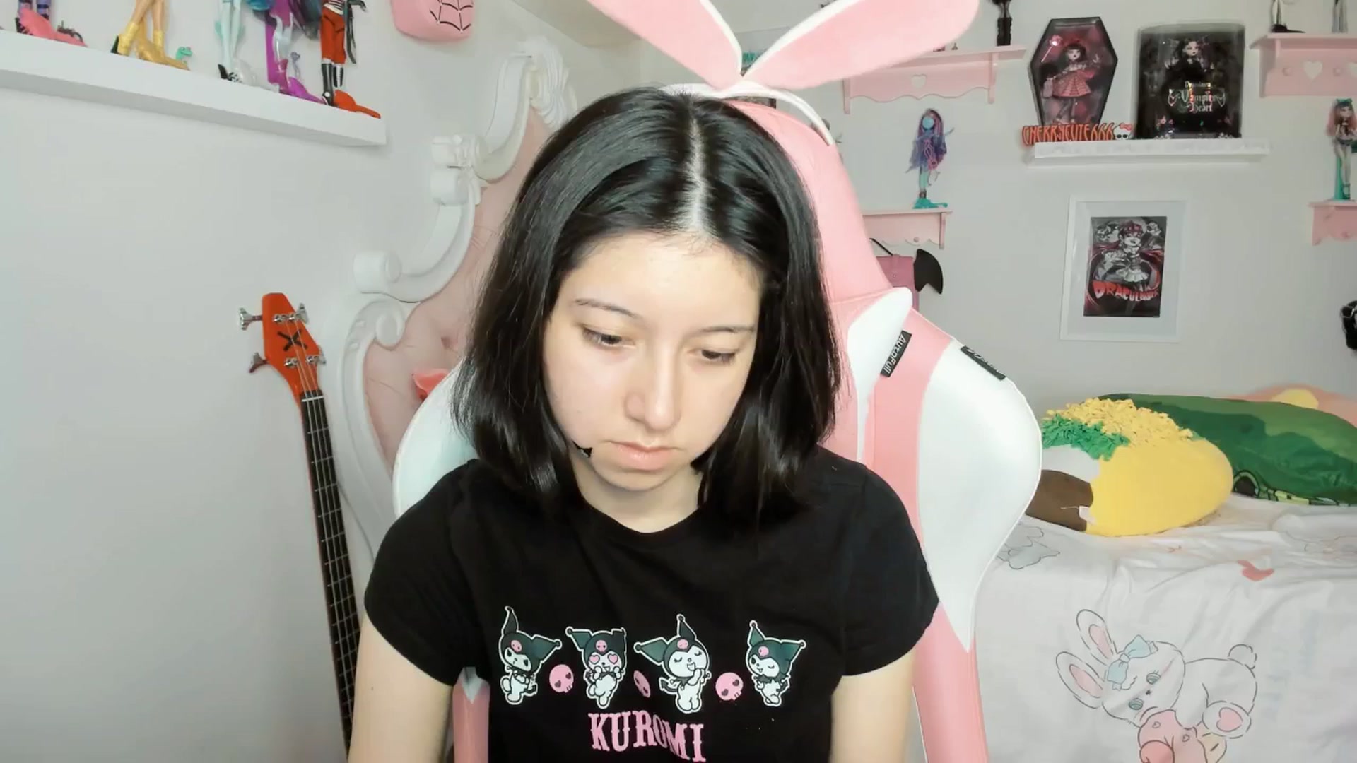 Gallery image thumbnail from Cherrycute666's myfreecams stream on, 03/07/2026, 04:37 image 2 of 20