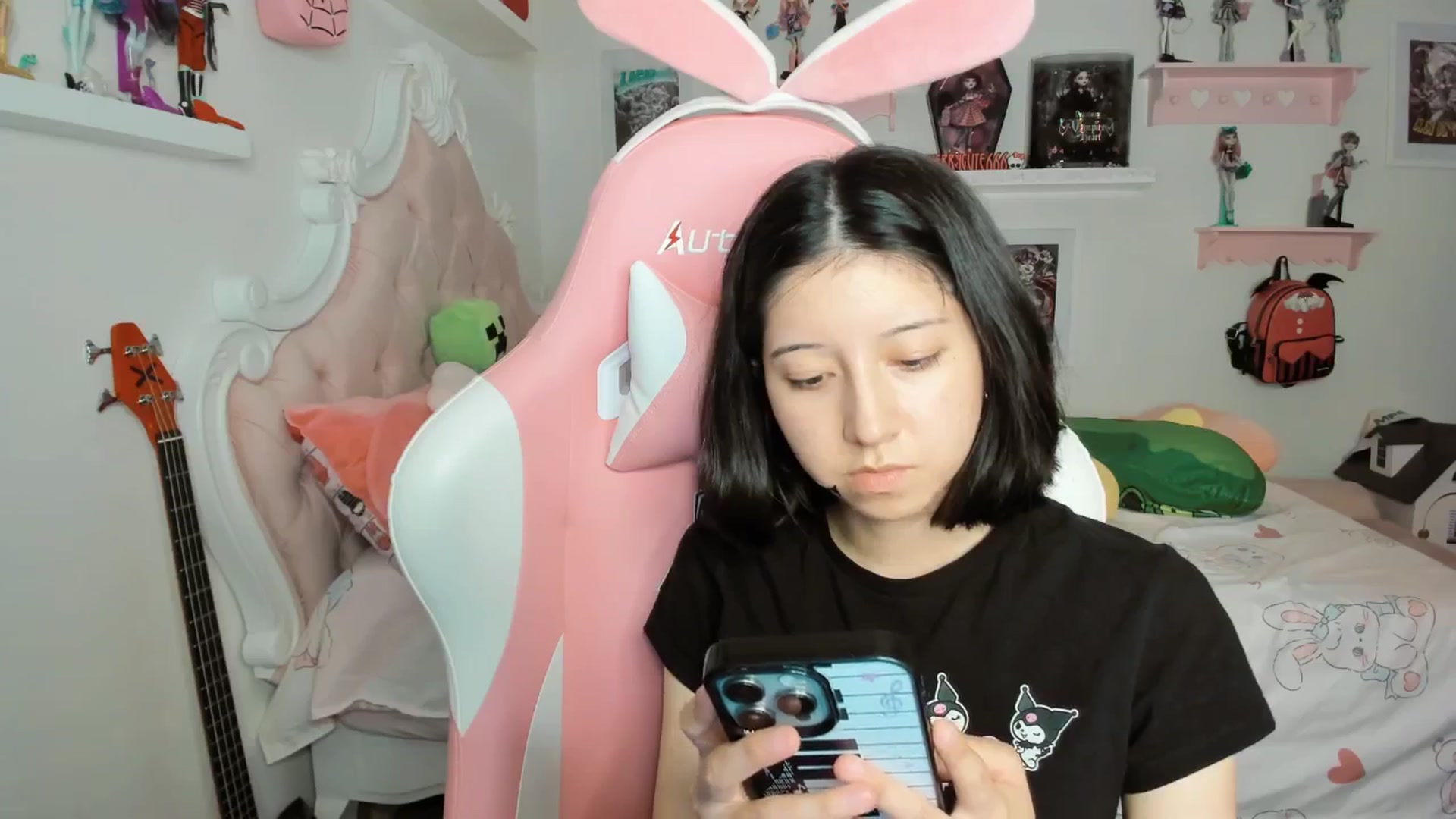 Gallery image thumbnail from Cherrycute666's myfreecams stream on, 03/07/2026, 04:37 image 14 of 20