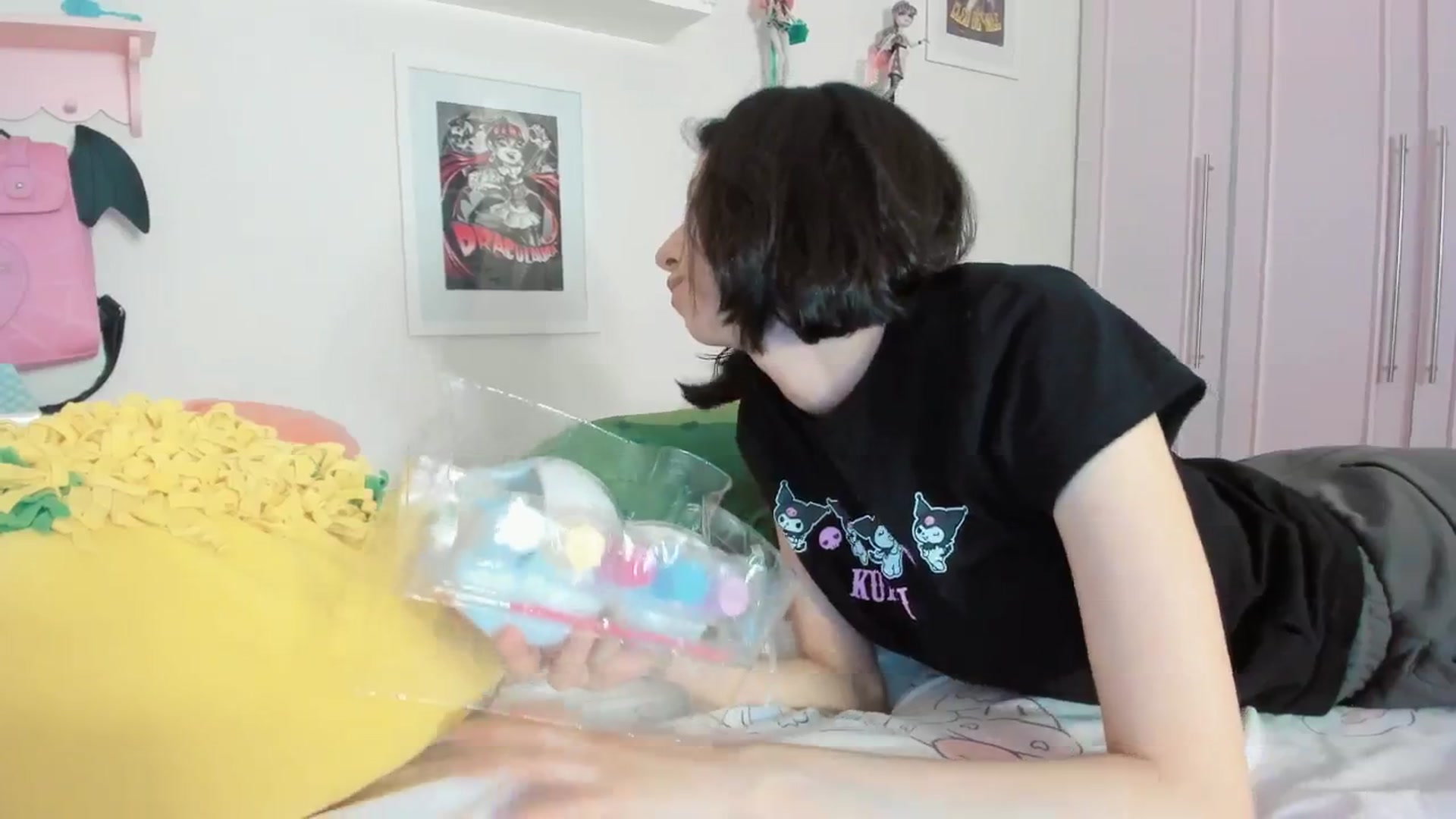 Gallery image thumbnail from Cherrycute666's myfreecams stream on, 03/07/2026, 04:37 image 16 of 20
