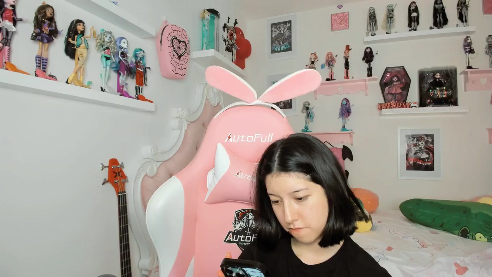 Gallery image thumbnail from Cherrycute666's myfreecams stream on, 03/07/2026, 06:42 image 20 of 20