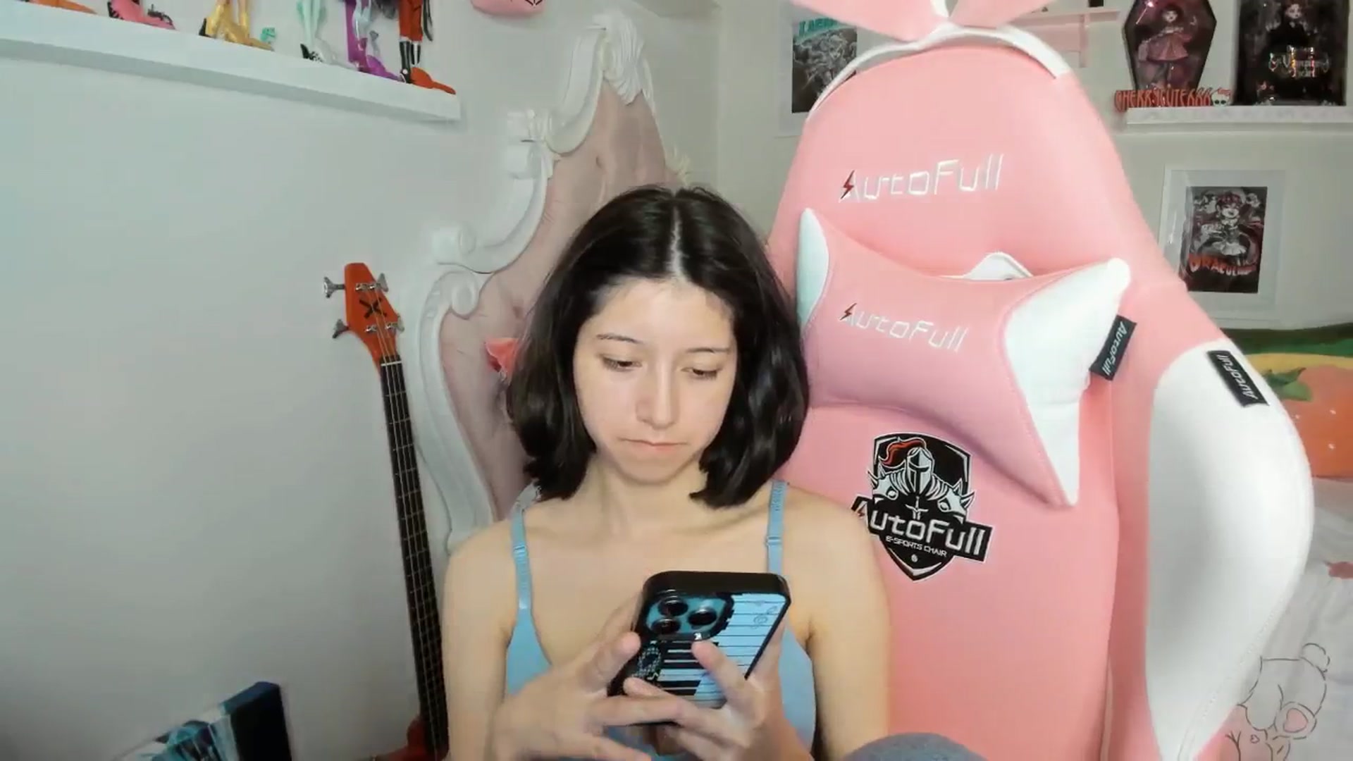 Gallery image thumbnail from Cherrycute666's myfreecams stream on, 03/08/2026, 02:33 image 14 of 20