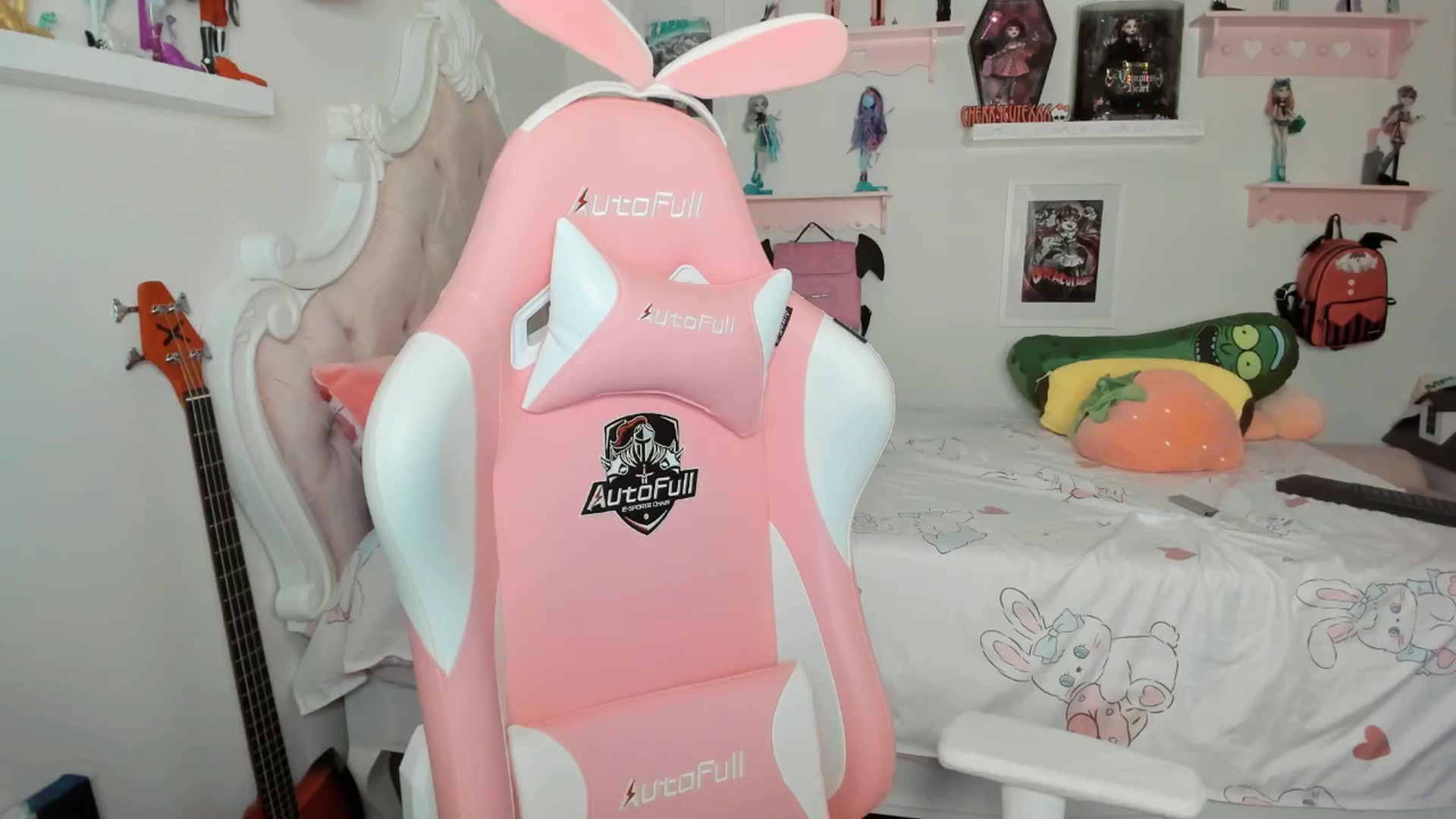 Gallery image thumbnail from Cherrycute666's myfreecams stream on, 03/08/2026, 05:02 image 10 of 20