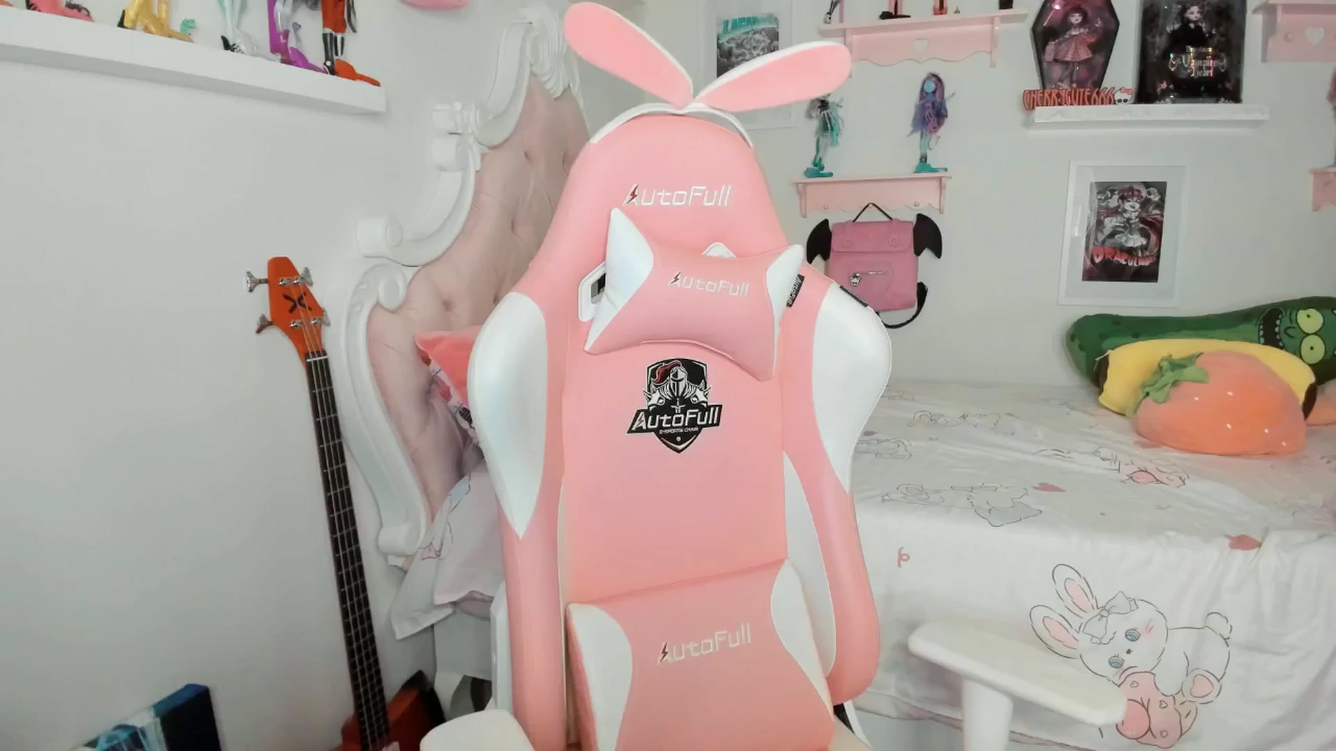 Gallery image thumbnail from Cherrycute666's myfreecams stream on, 03/08/2026, 05:02 image 5 of 20