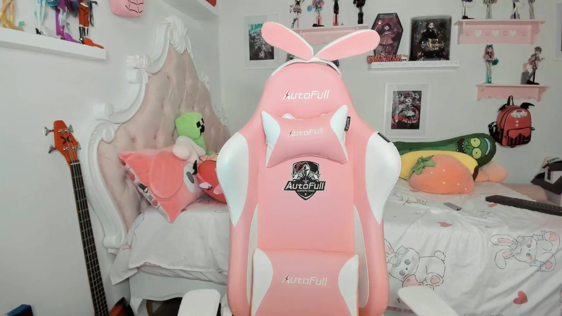 Gallery image thumbnail from Cherrycute666's myfreecams stream on, 03/08/2026, 07:13 image 11 of 20