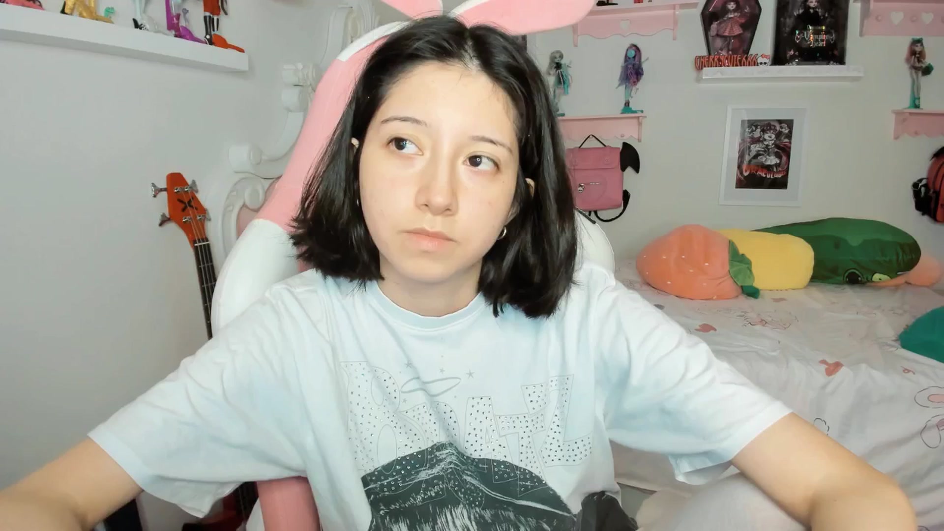 Gallery image thumbnail from Cherrycute666's myfreecams stream on, 03/09/2026, 05:48 image 6 of 20