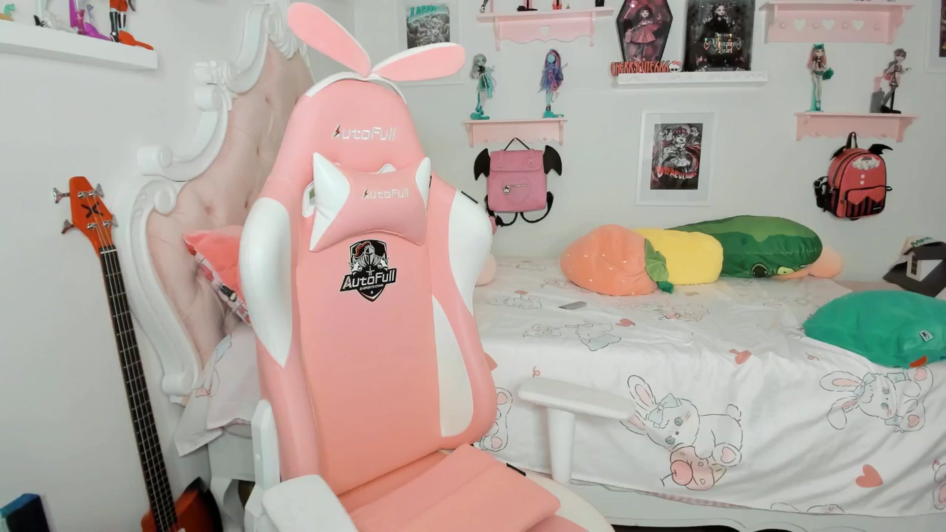 Gallery image thumbnail from Cherrycute666's myfreecams stream on, 03/09/2026, 05:48 image 5 of 20