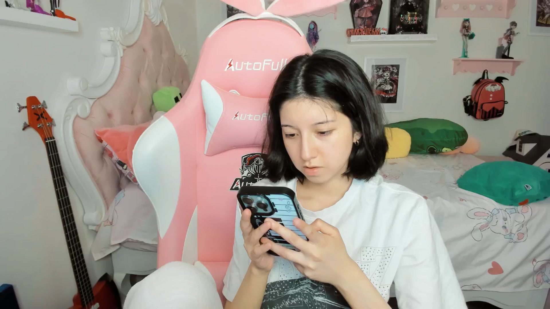 Gallery image thumbnail from Cherrycute666's myfreecams stream on, 03/09/2026, 05:48 image 1 of 20