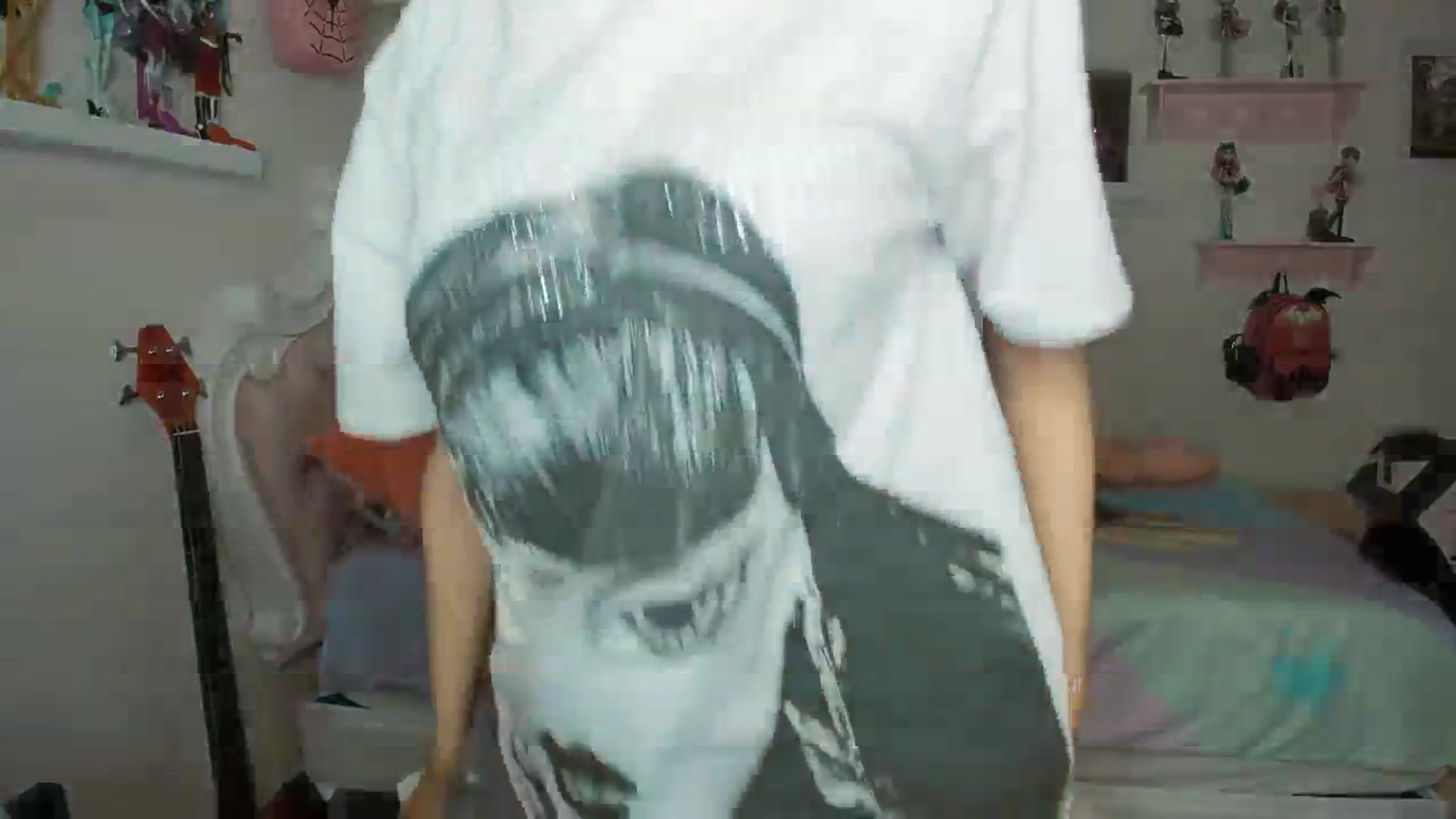 Gallery image thumbnail from Cherrycute666's myfreecams stream on, 03/13/2026, 04:01 image 14 of 20