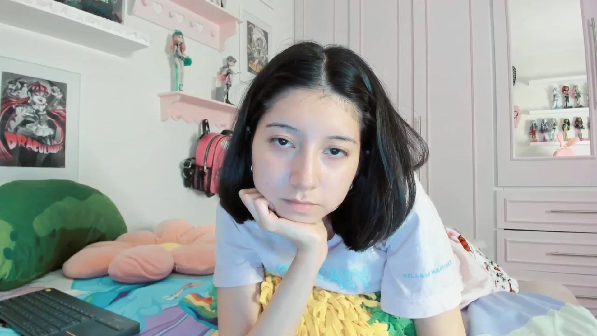 Gallery image thumbnail from Cherrycute666's myfreecams stream on, 03/14/2026, 02:02 image 7 of 20