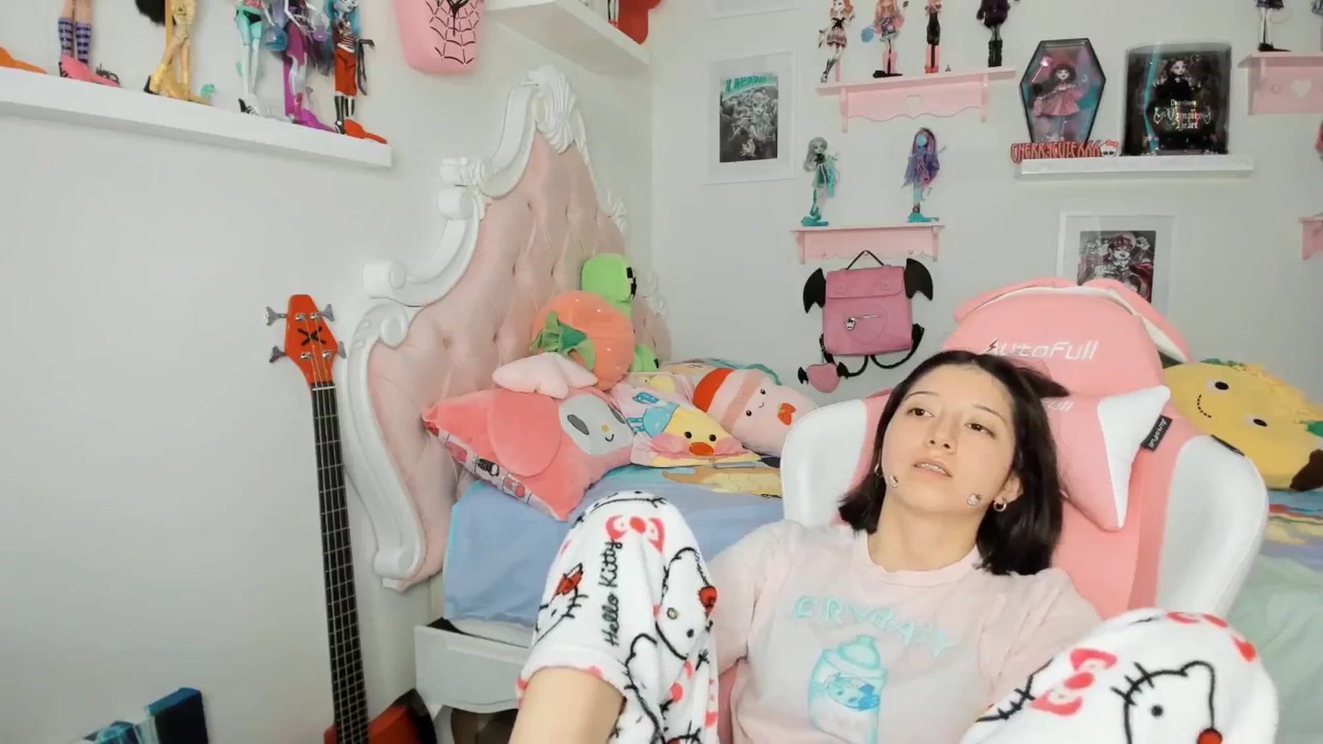 Gallery image thumbnail from Cherrycute666's myfreecams stream on, 03/14/2026, 02:02 image 2 of 20