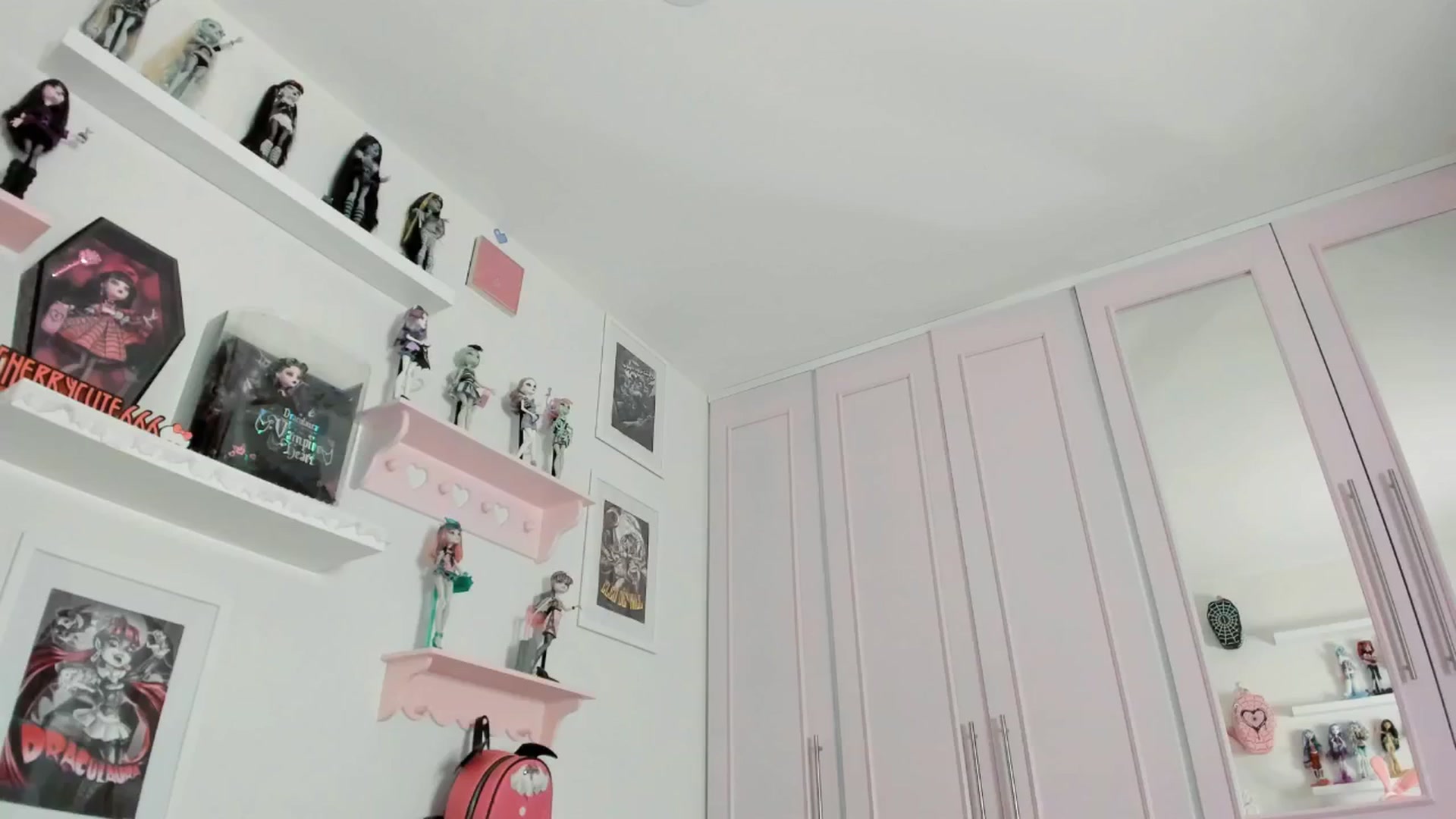 Gallery image thumbnail from Cherrycute666's myfreecams stream on, 03/14/2026, 09:22 image 5 of 20