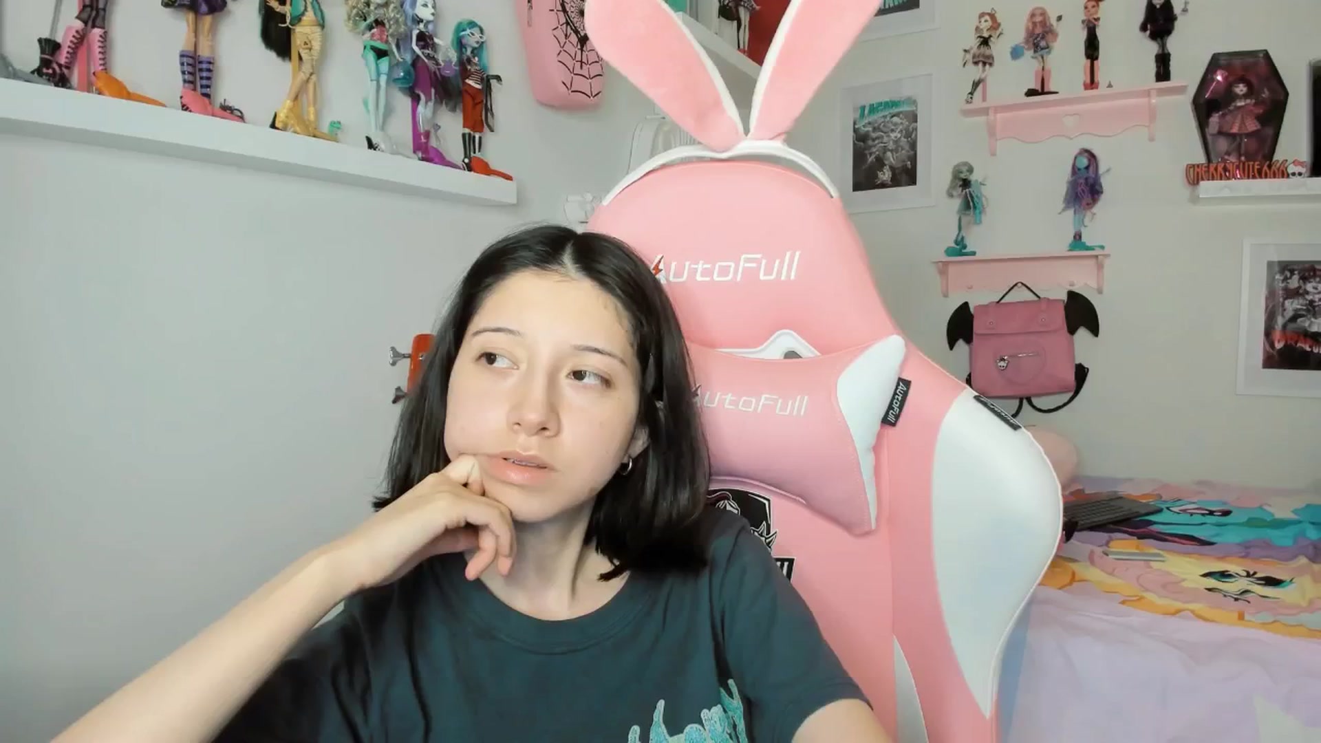 Gallery image thumbnail from Cherrycute666's myfreecams stream on, 03/15/2026, 08:34 image 1 of 20