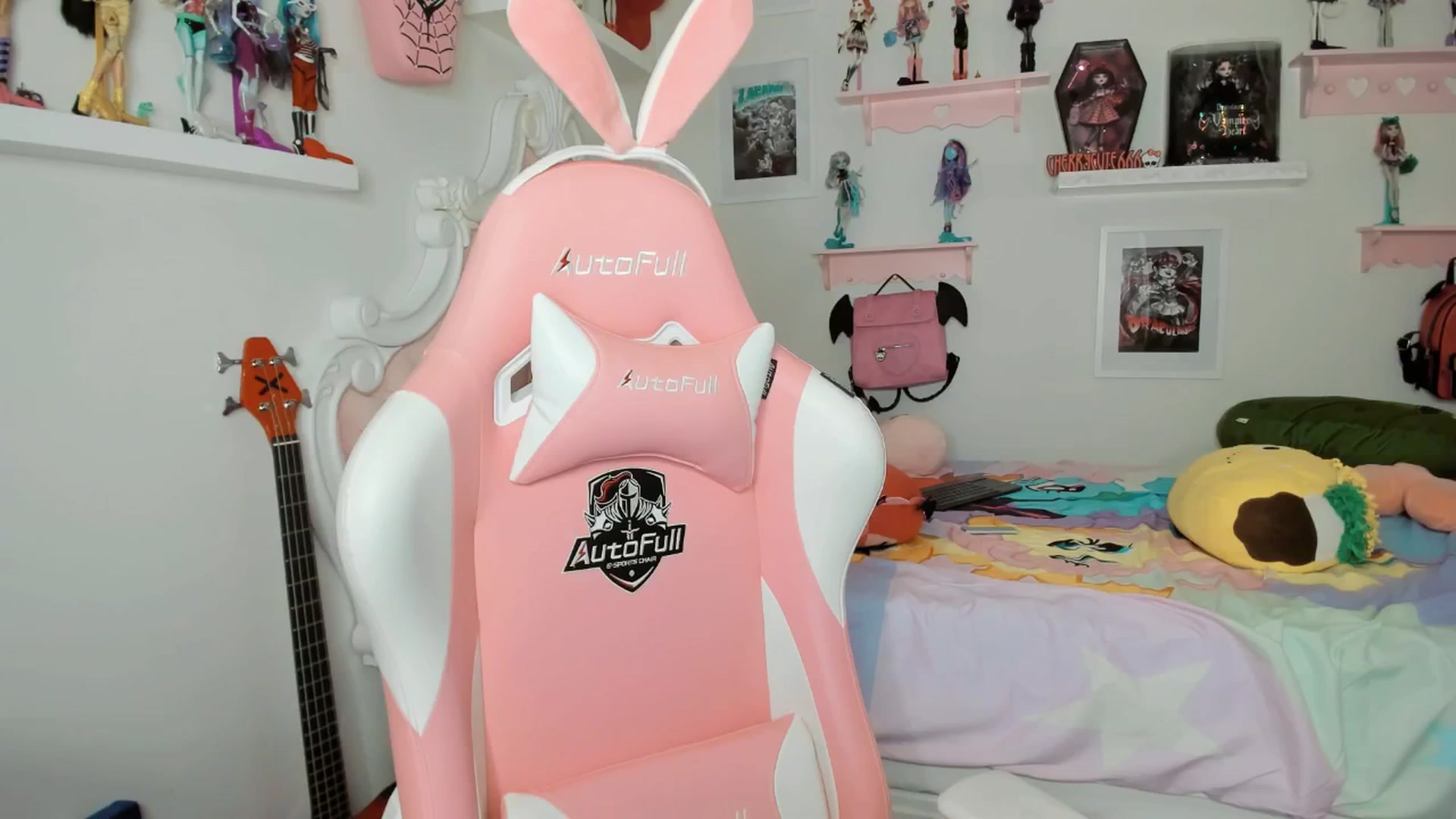 Gallery image thumbnail from Cherrycute666's myfreecams stream on, 03/15/2026, 08:34 image 20 of 20