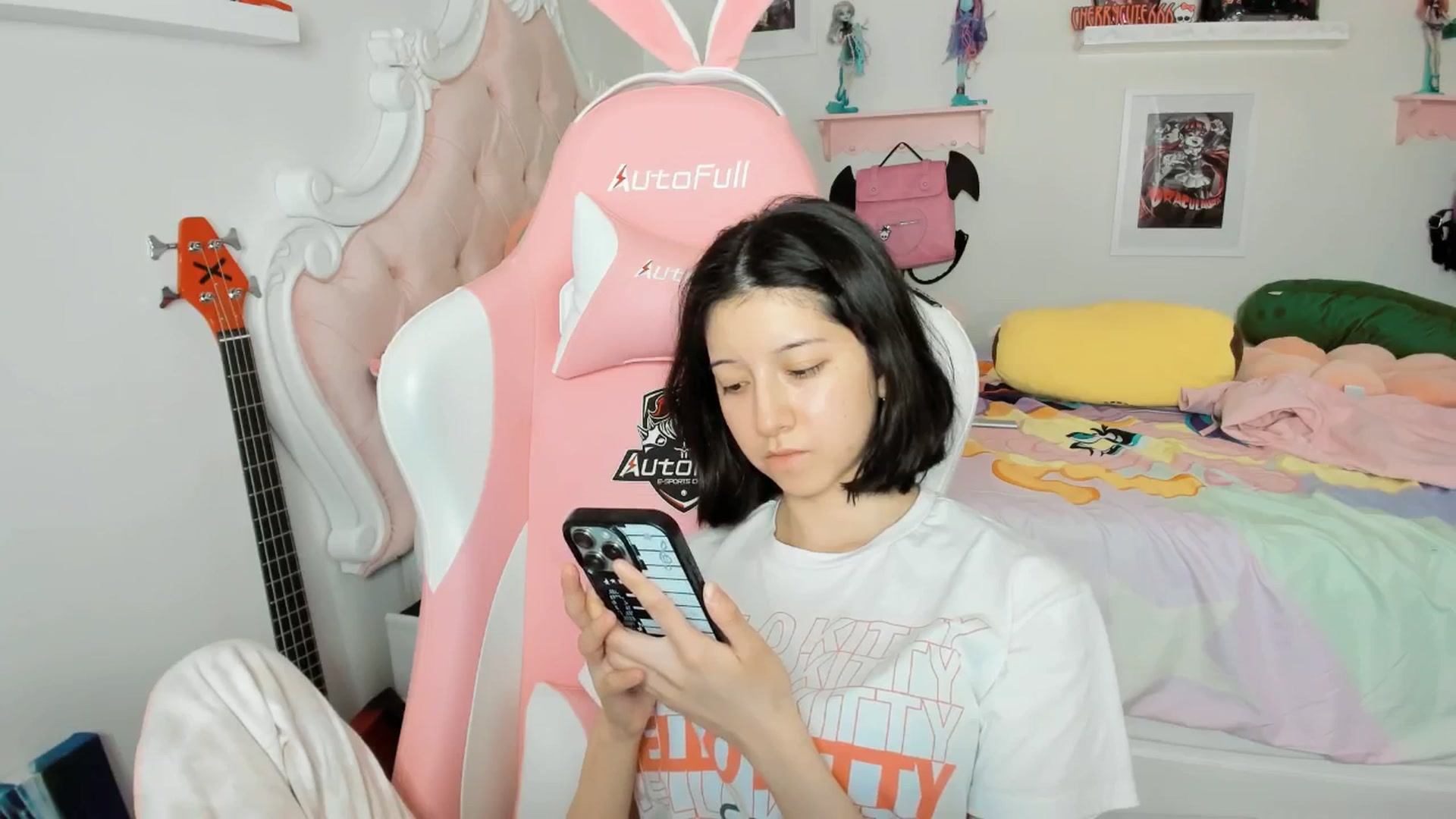 Gallery image thumbnail from Cherrycute666's myfreecams stream on, 03/16/2026, 05:12 image 4 of 20