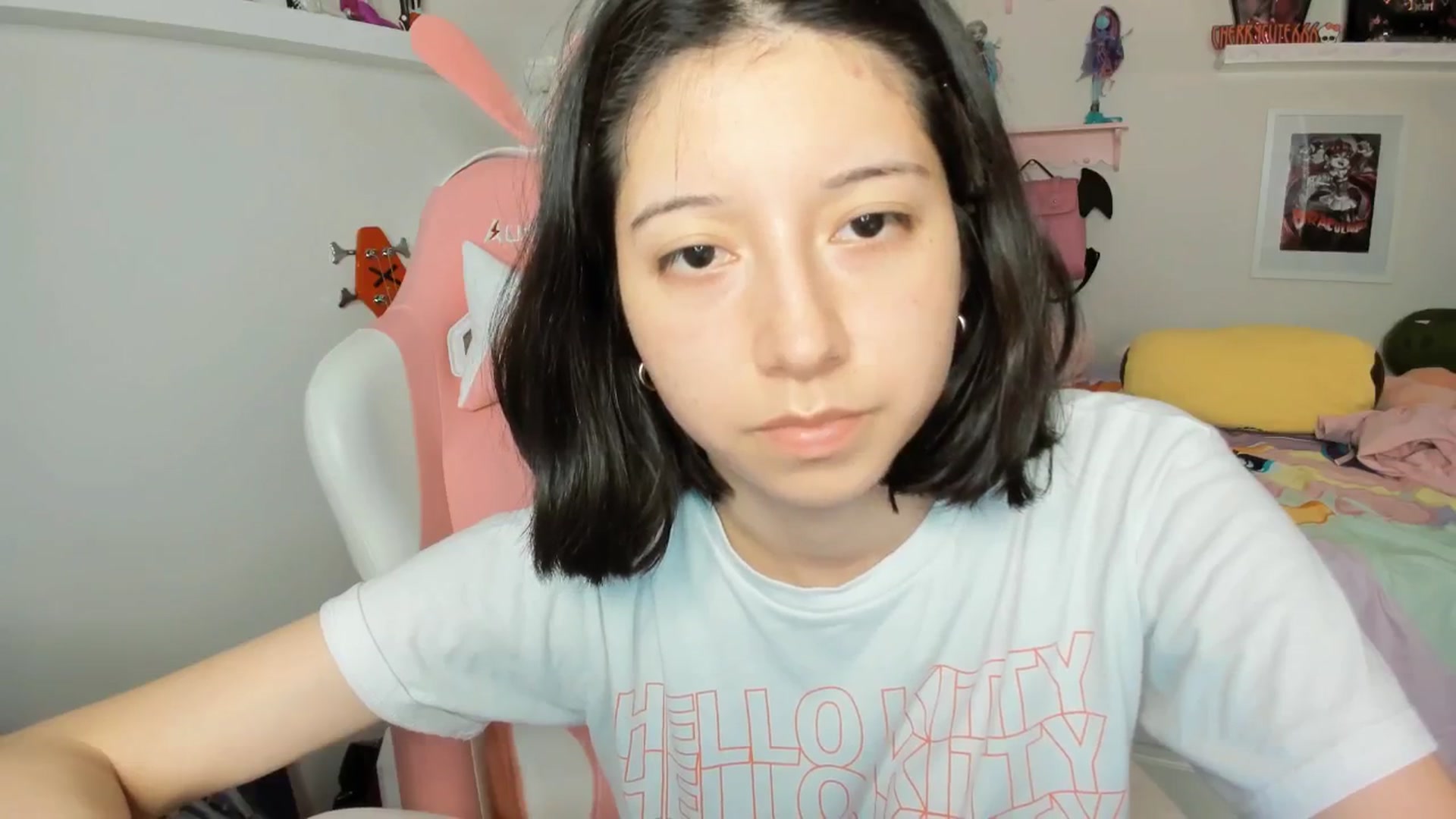 Gallery image thumbnail from Cherrycute666's myfreecams stream on, 03/16/2026, 05:12 image 3 of 20
